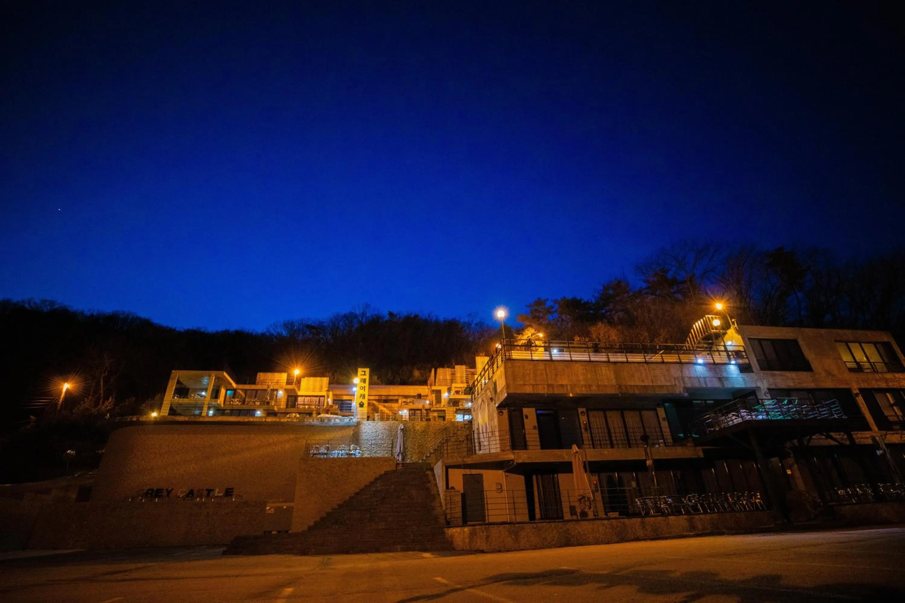 Yangju Gray Castle Pension