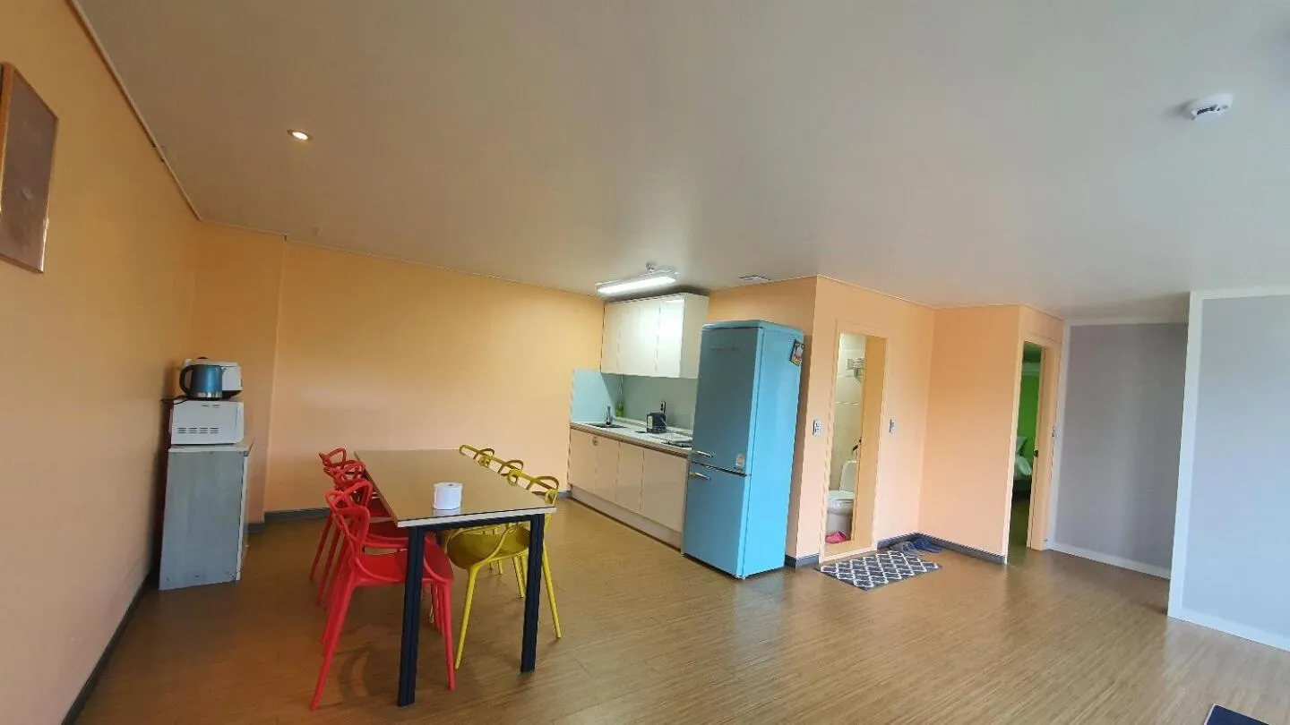 Yangju Gray Castle Pension