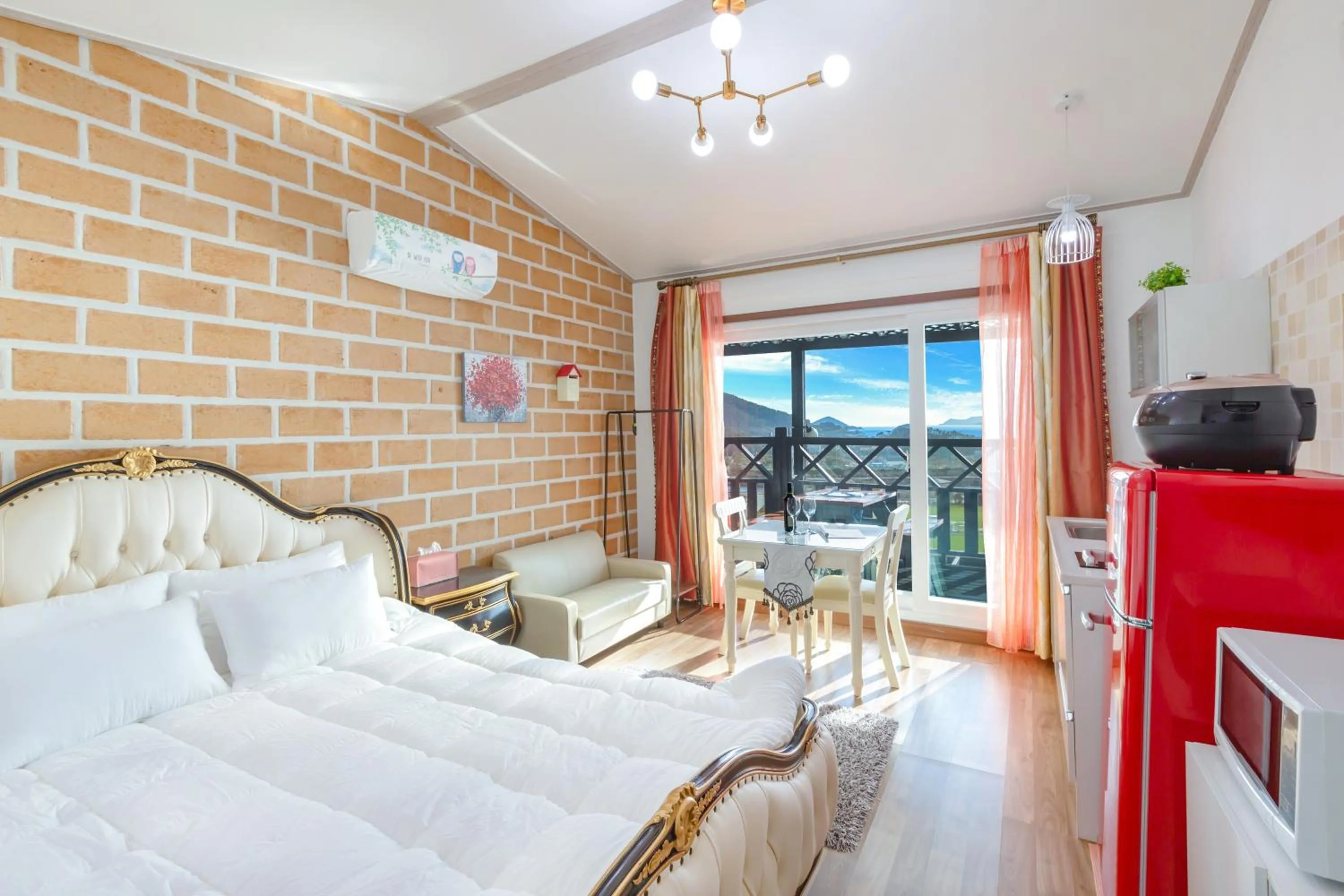 Bed in Namhae New Island Pension