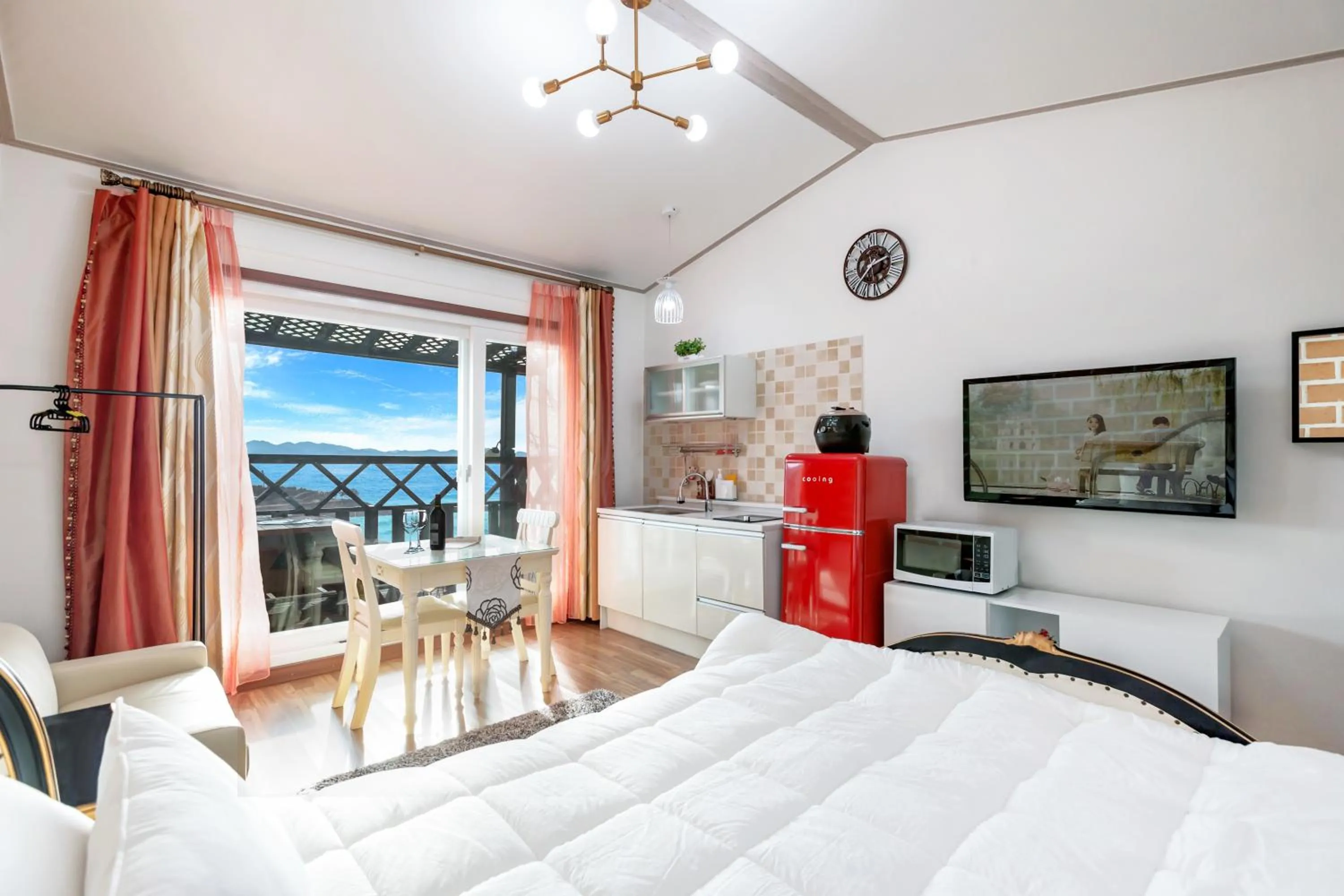 Bed in Namhae New Island Pension