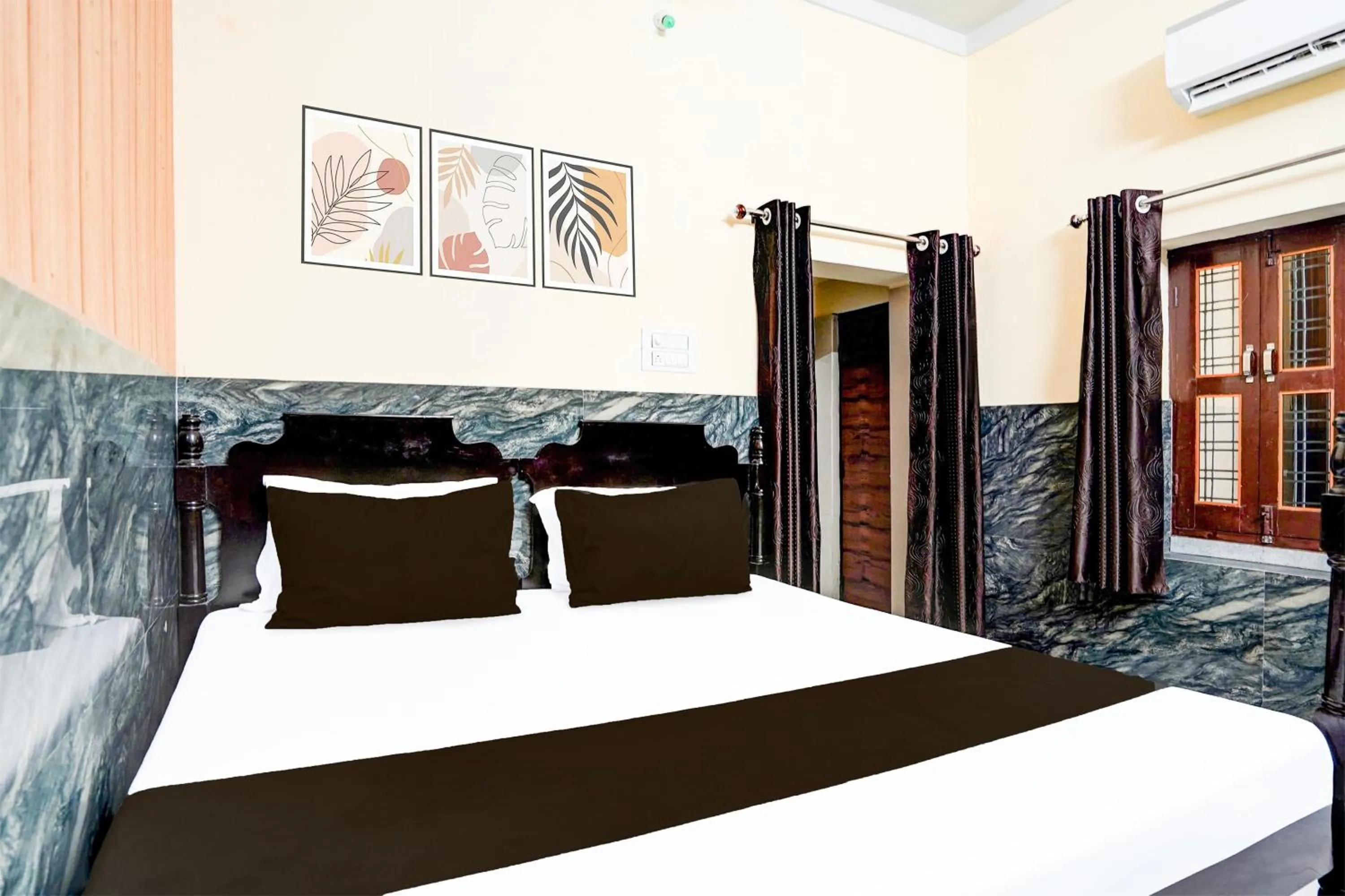 Bedroom, Bed in Hotel O Bhanwar Villa