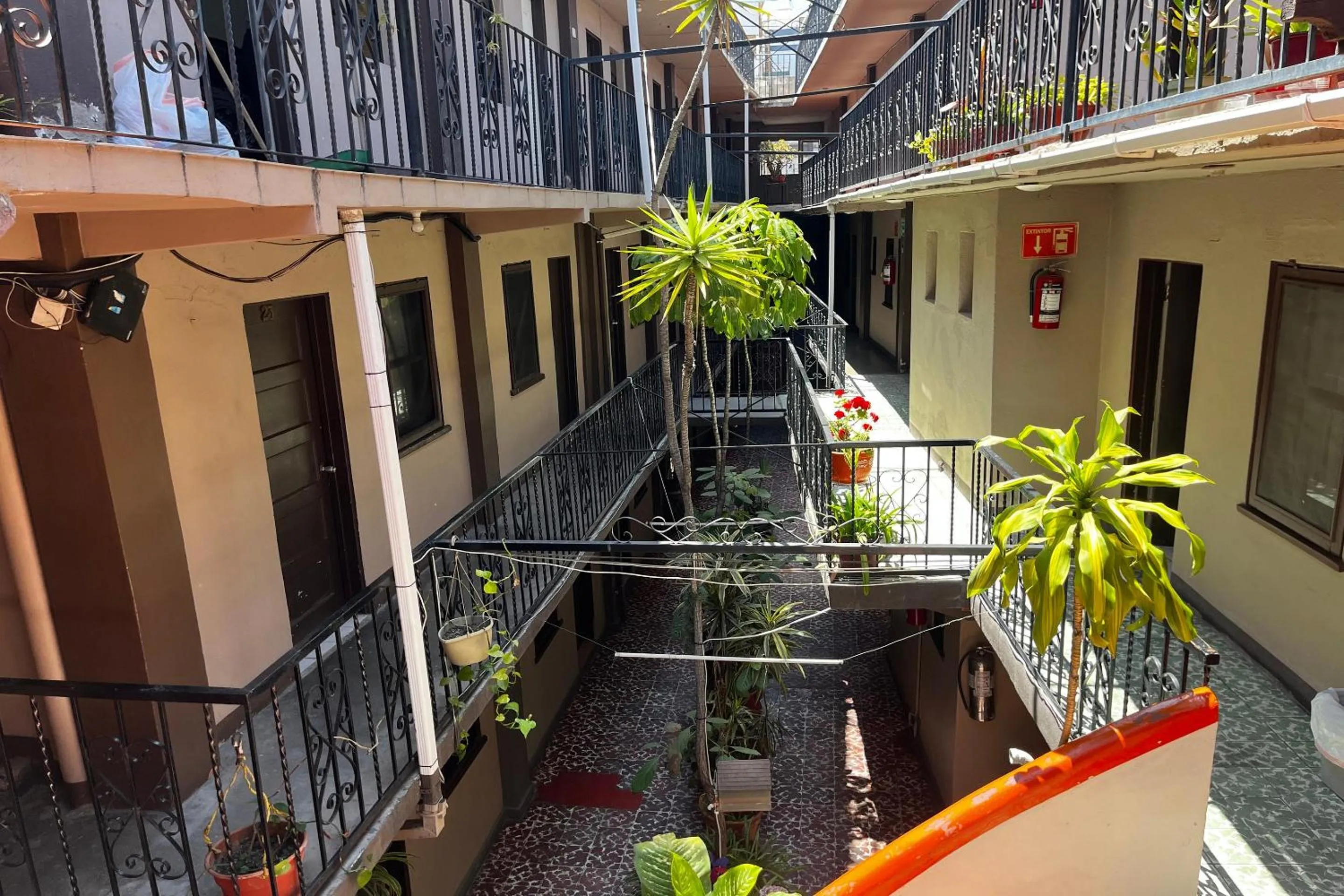 Lobby or reception in OYO Hotel Linda Tijuana