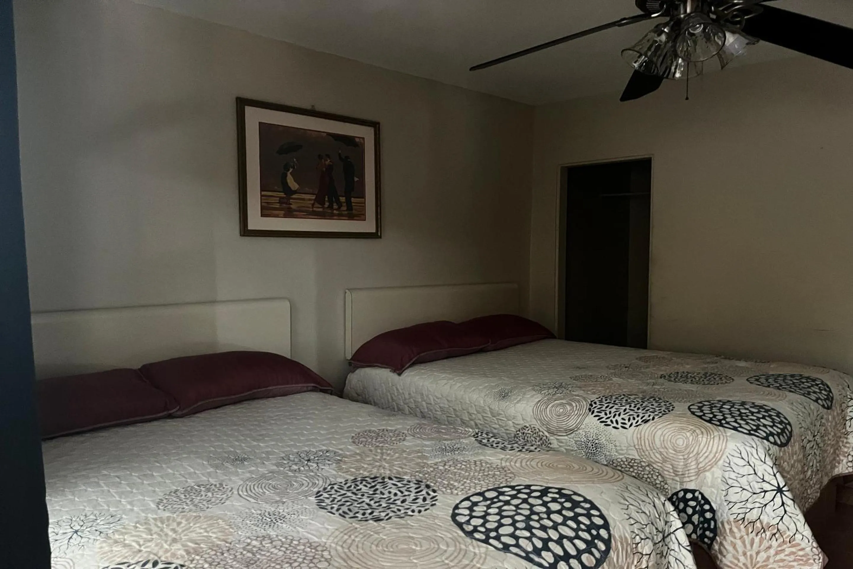 Bedroom in OYO Hotel Linda Tijuana