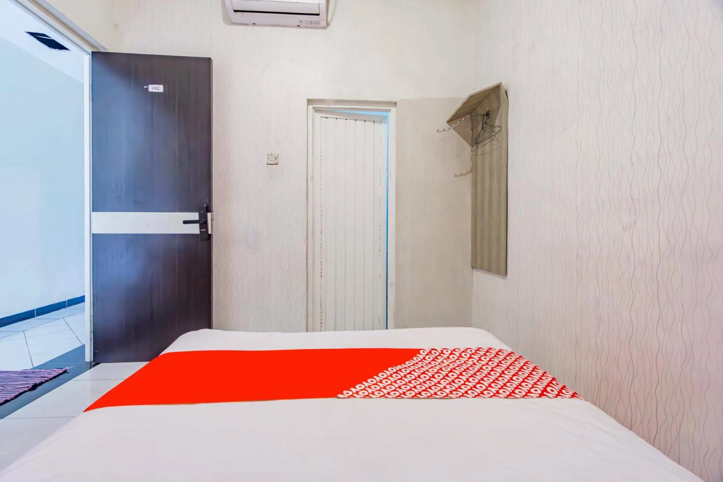 Bedroom, Bed in Hotel O Anasya Homestay