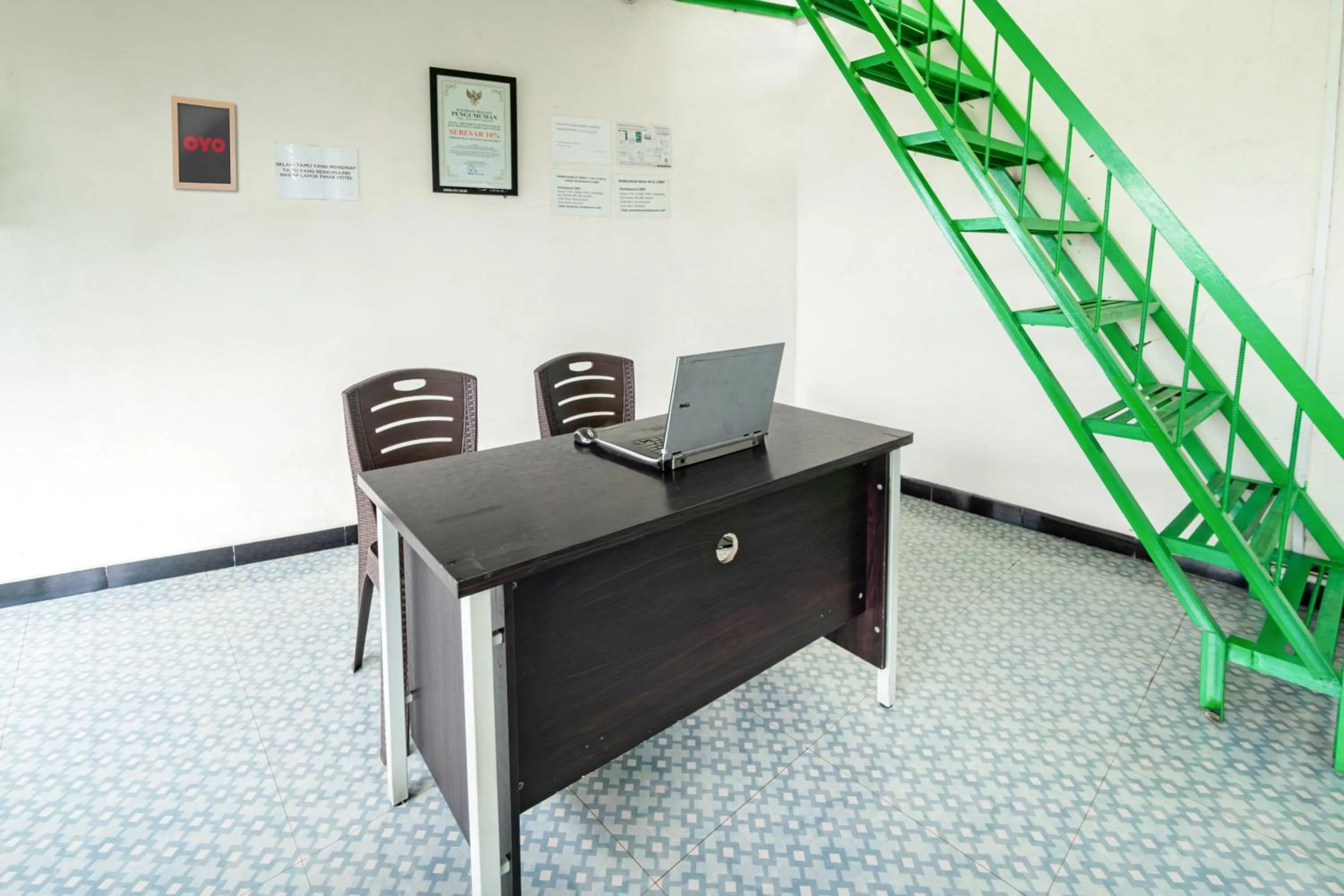 Lobby or reception in Hotel O Anasya Homestay