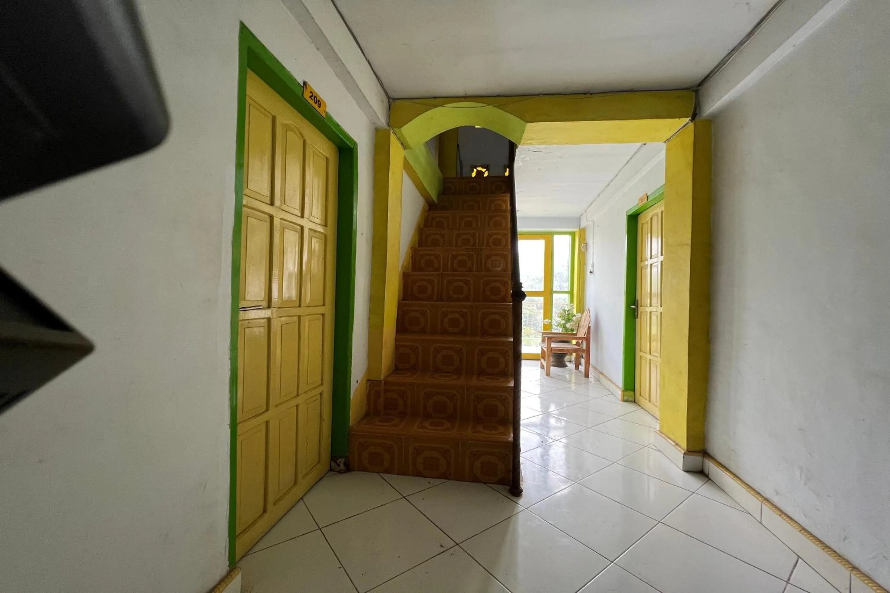 Lobby or reception in Hotel O Kost Btnompo Near SDI Bontosallang