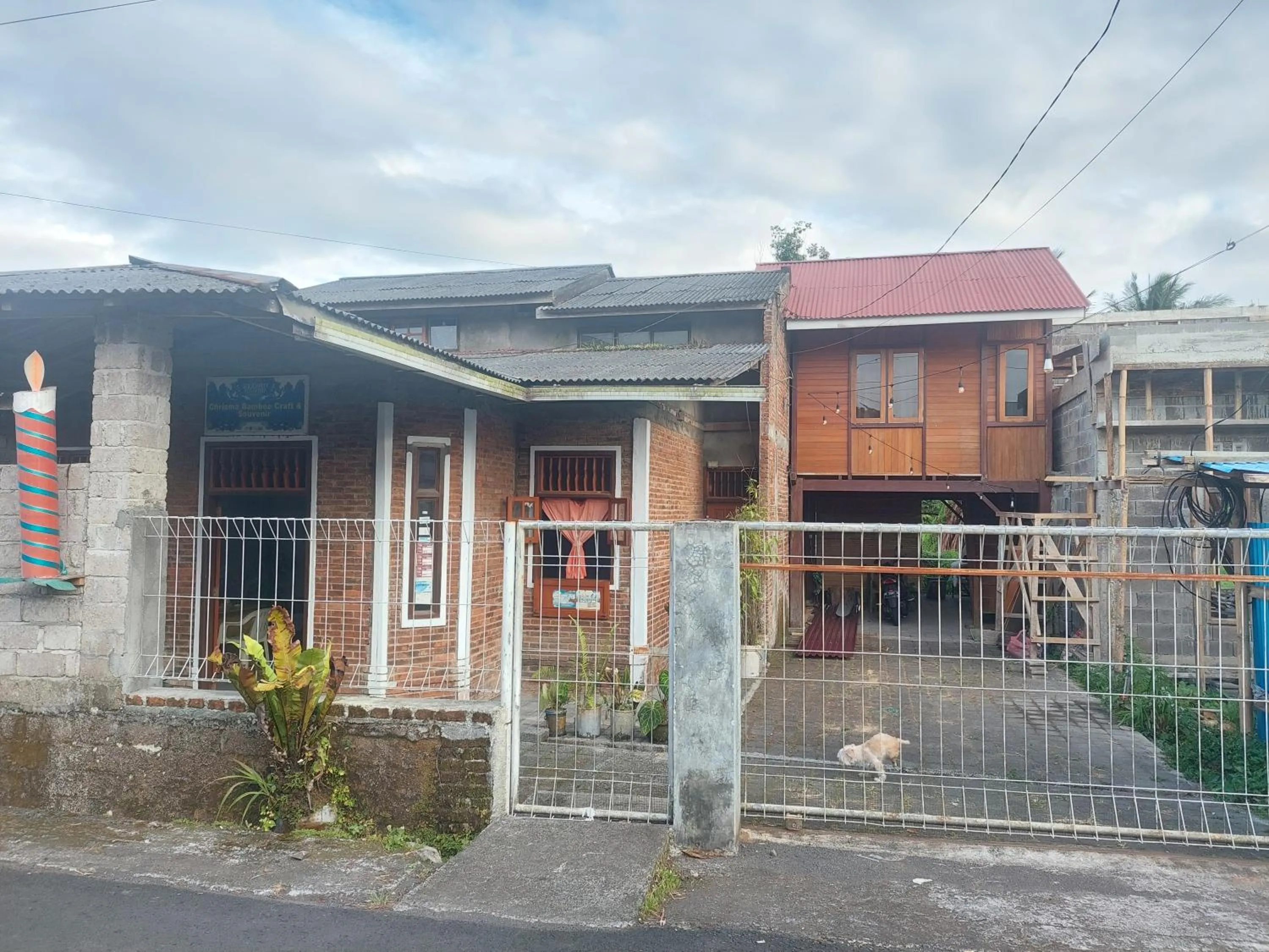 Property building in Chrisma Bed and Breakfast