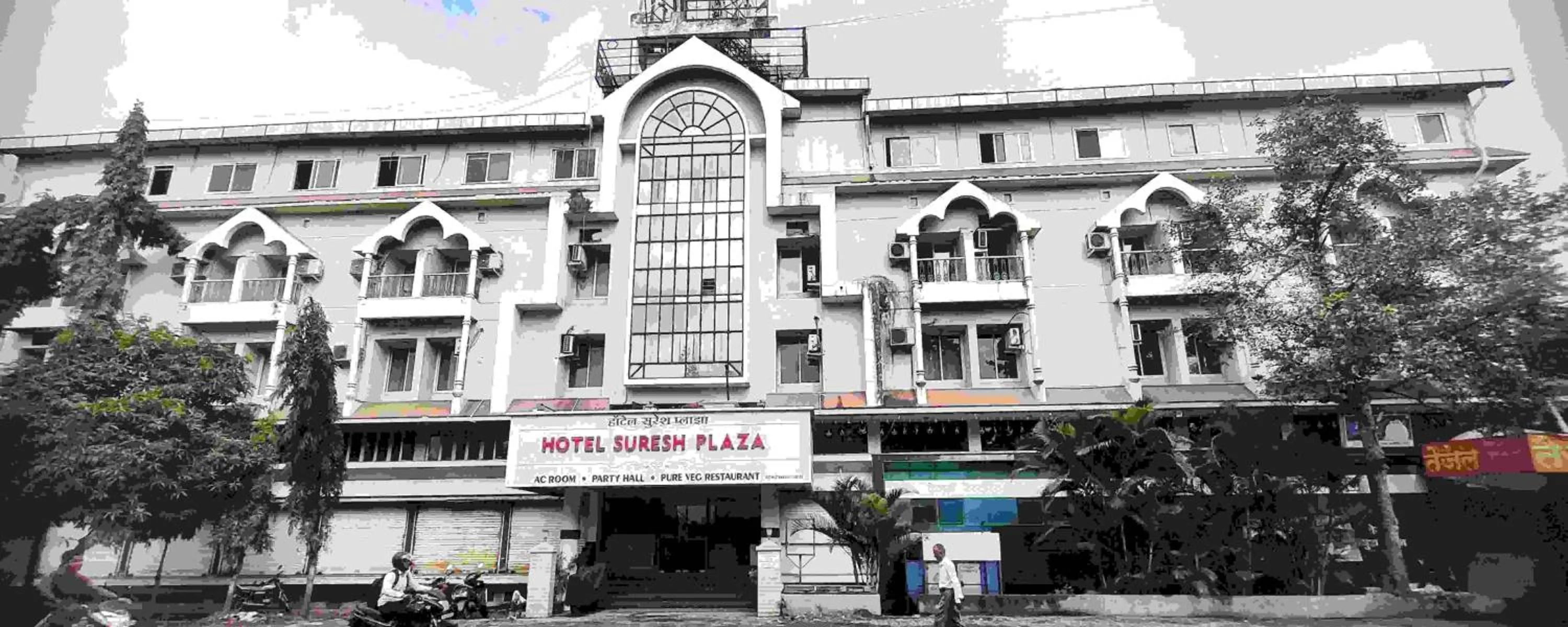 Facade/entrance in The Byke Suresh Plaza