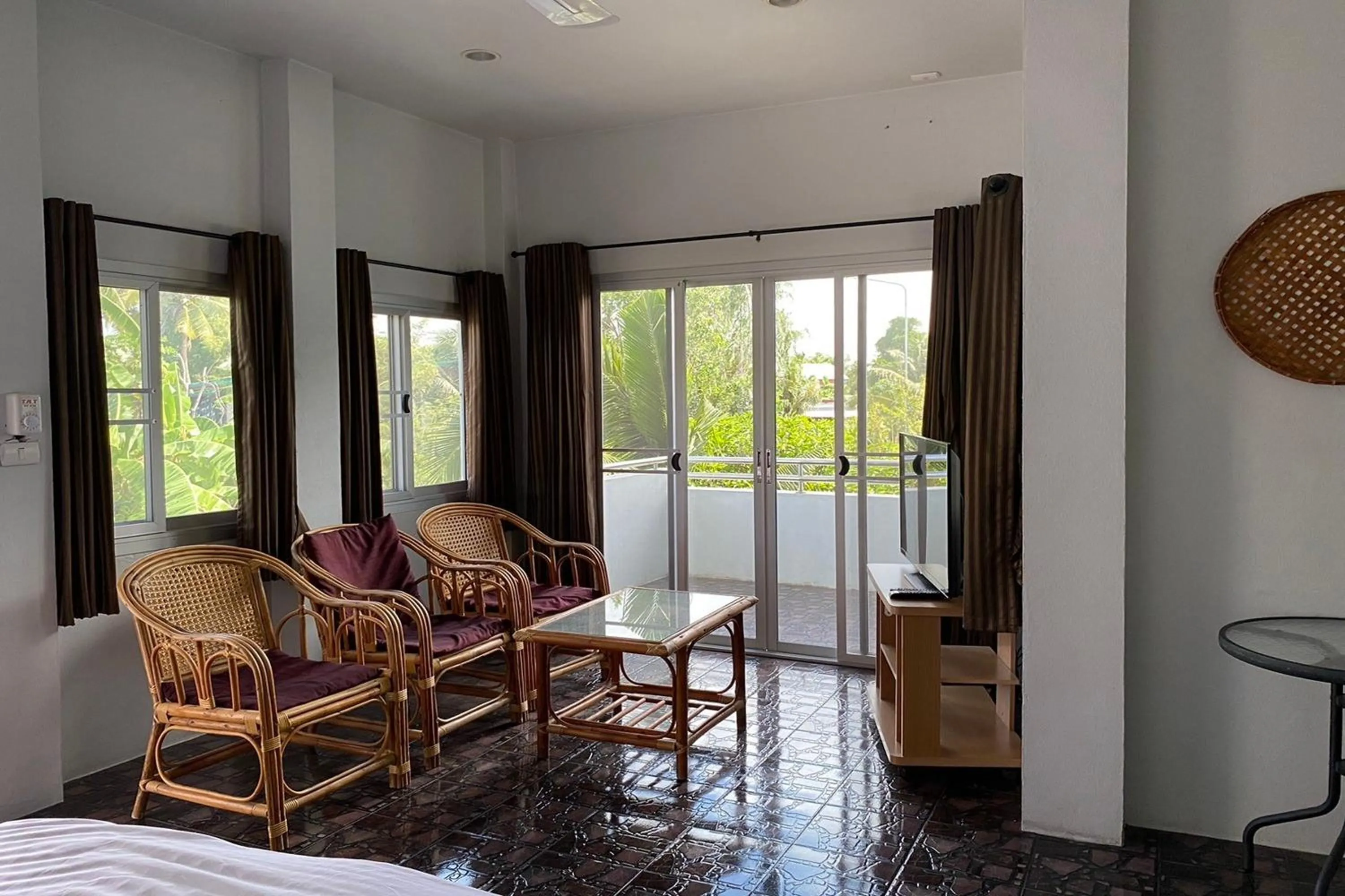 Living room in Baan Sanuan Resort