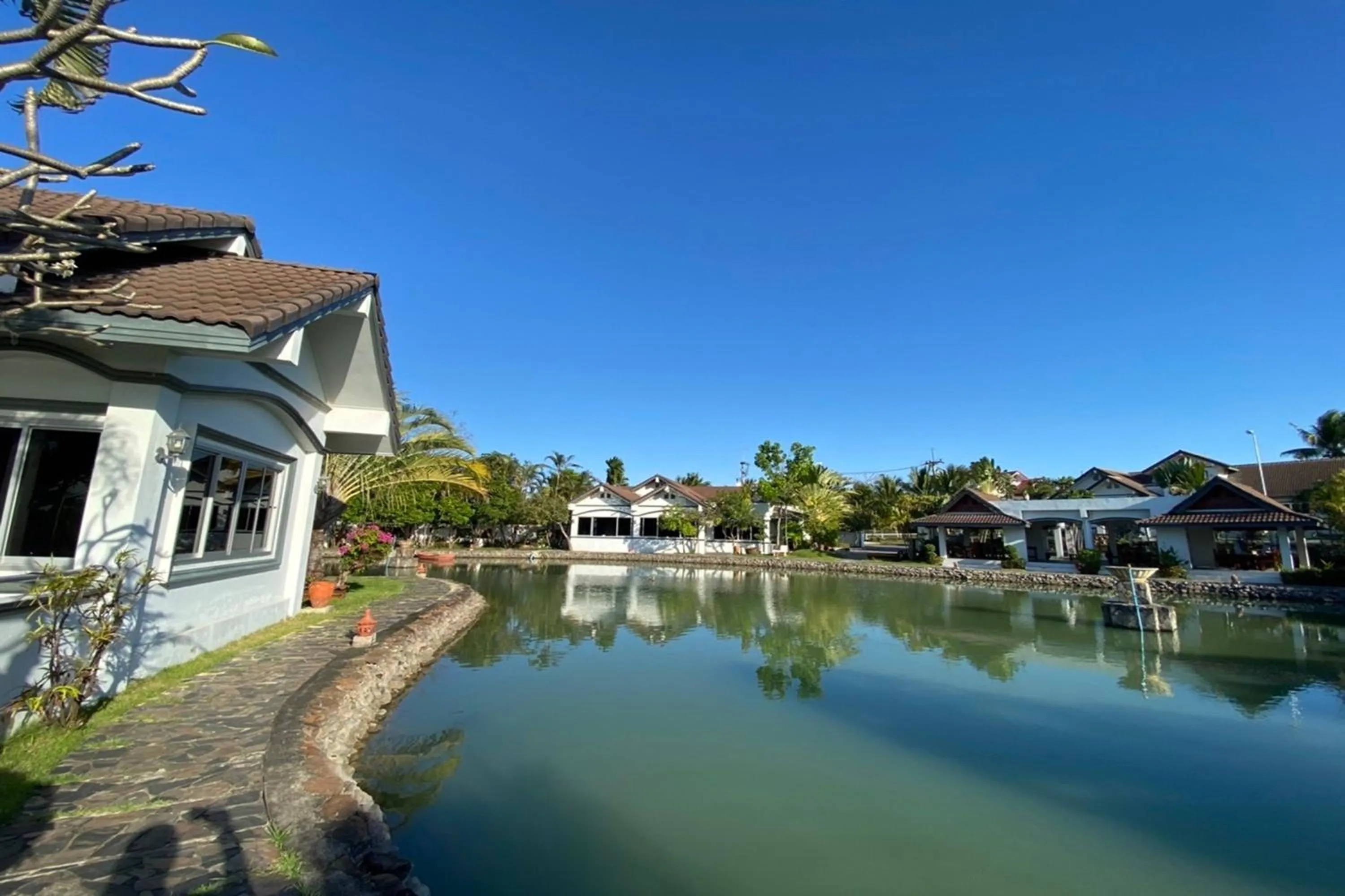Lake view in Baan Sanuan Resort
