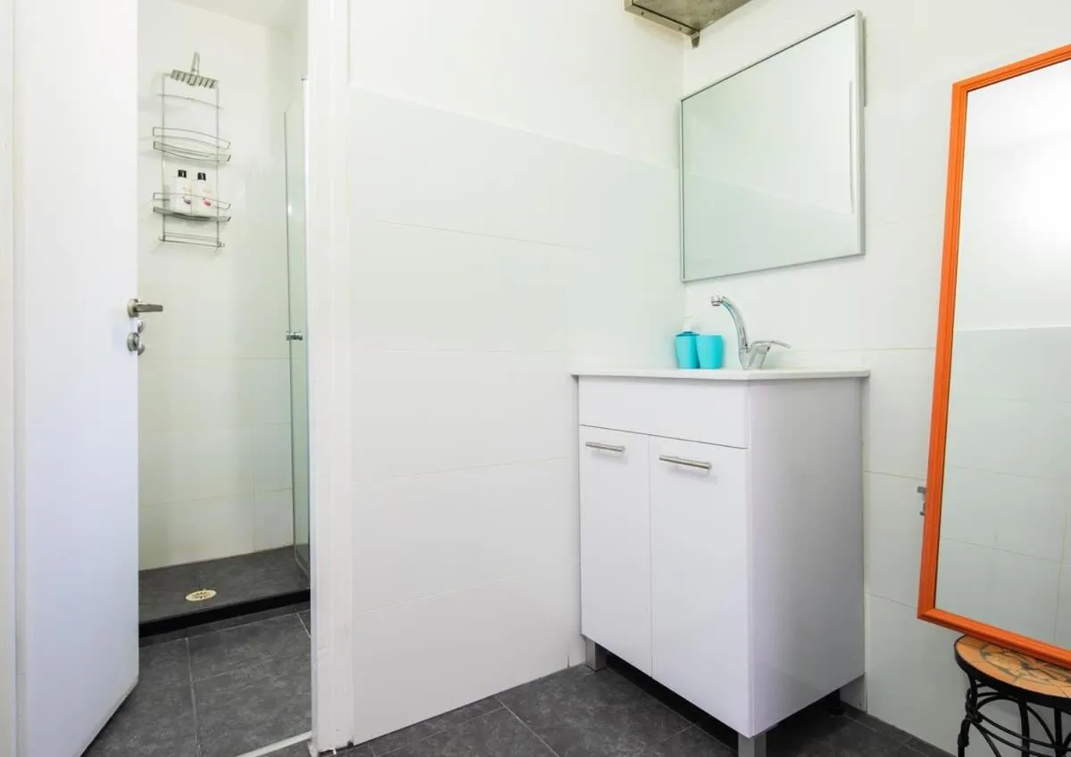 Colorful Apartment by the Beach