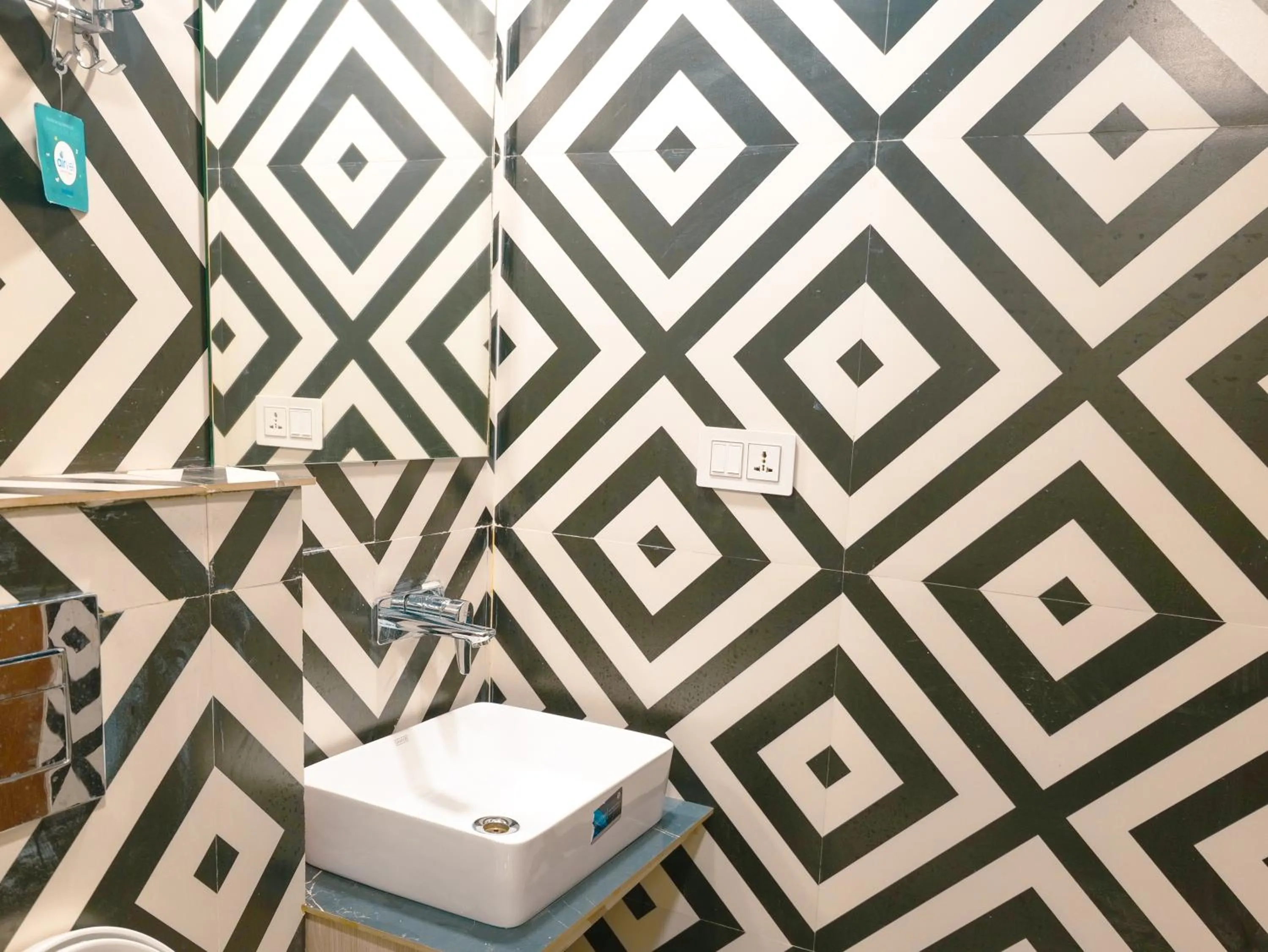 Hoztel Jollygrrant Doon