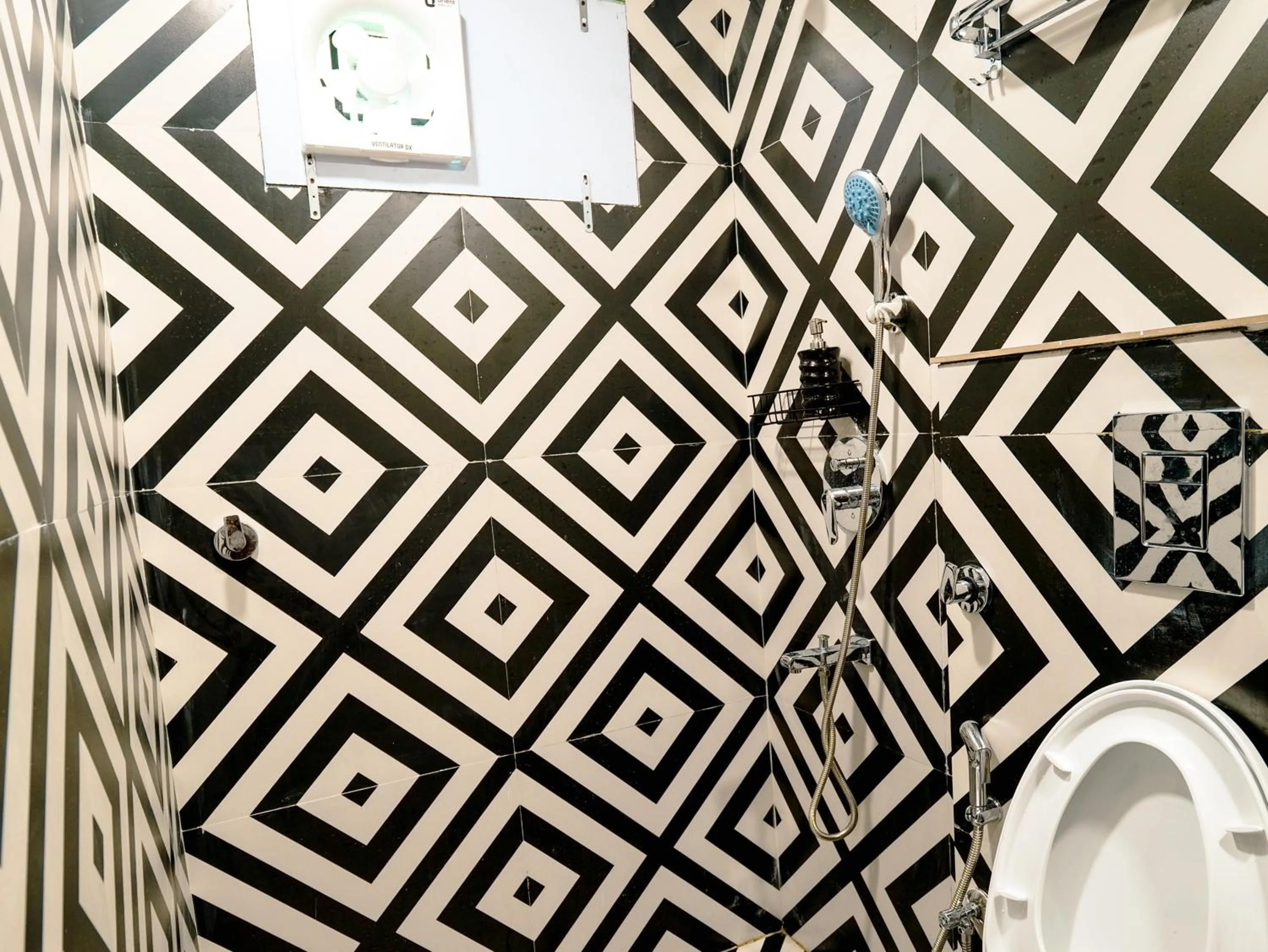 Hoztel Jollygrrant Doon