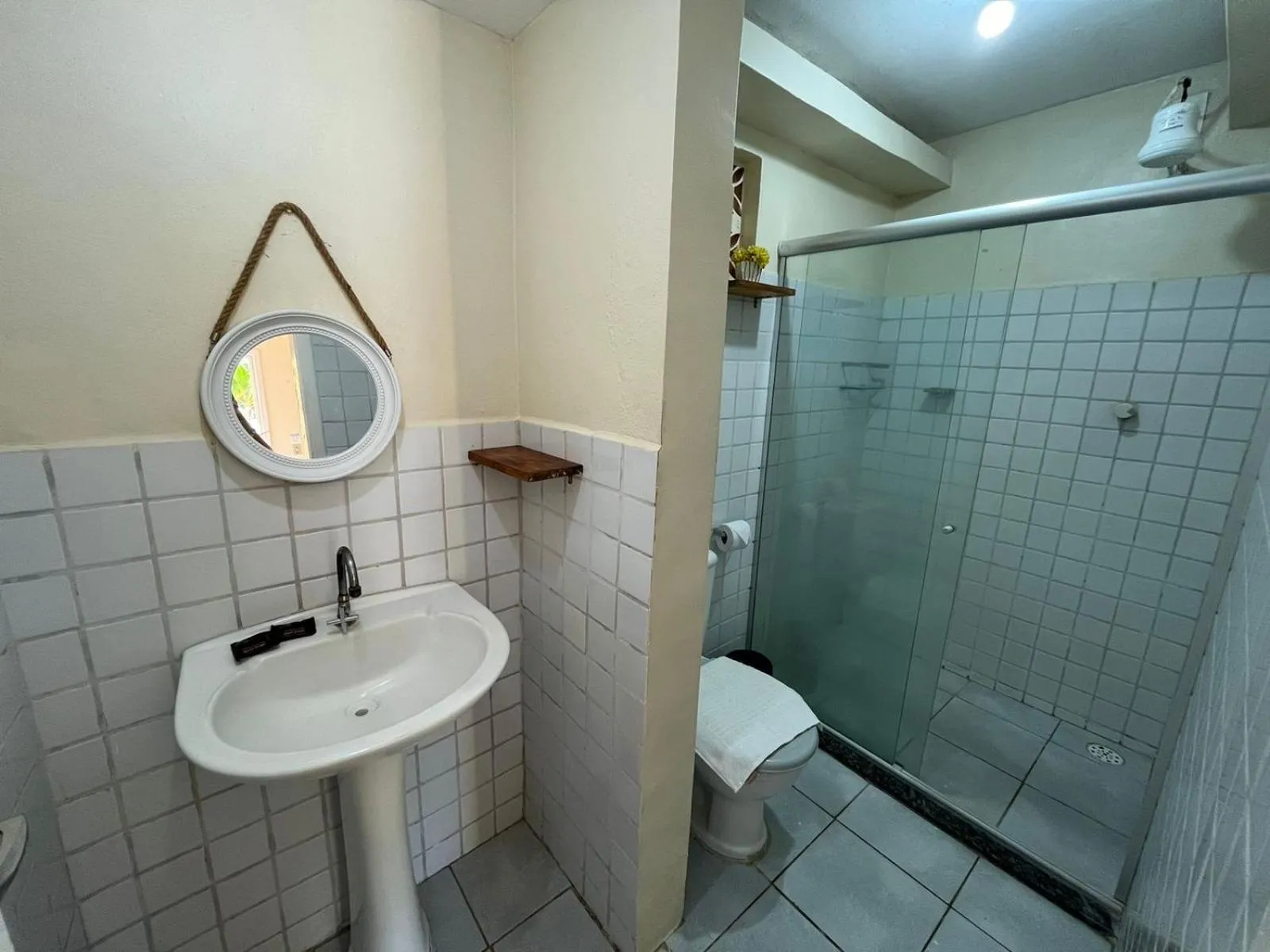 Shower in Pousada Flor de Merepe