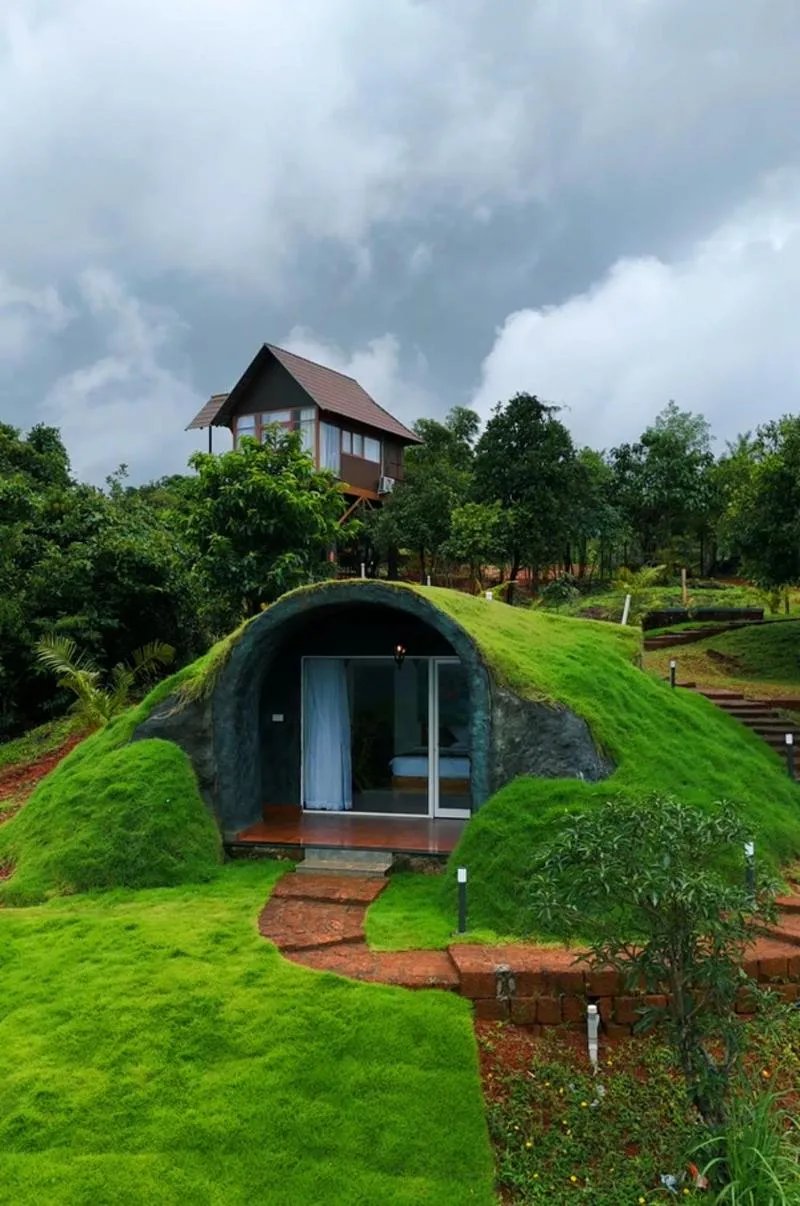 Facade/entrance in SandalMist Resort and Spa