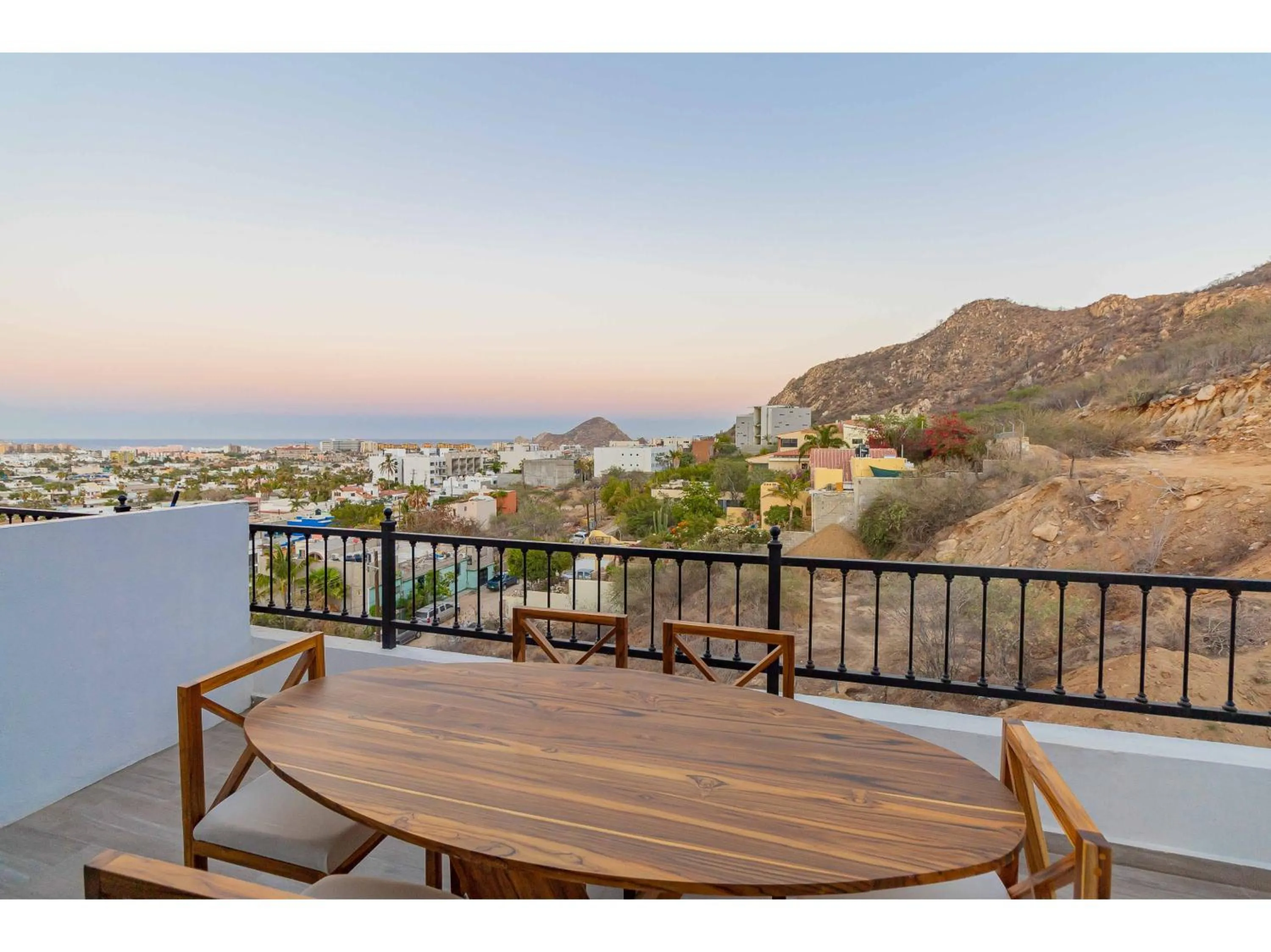 Balcony/Terrace in Collection O Morgan City Center, Los Cabos
