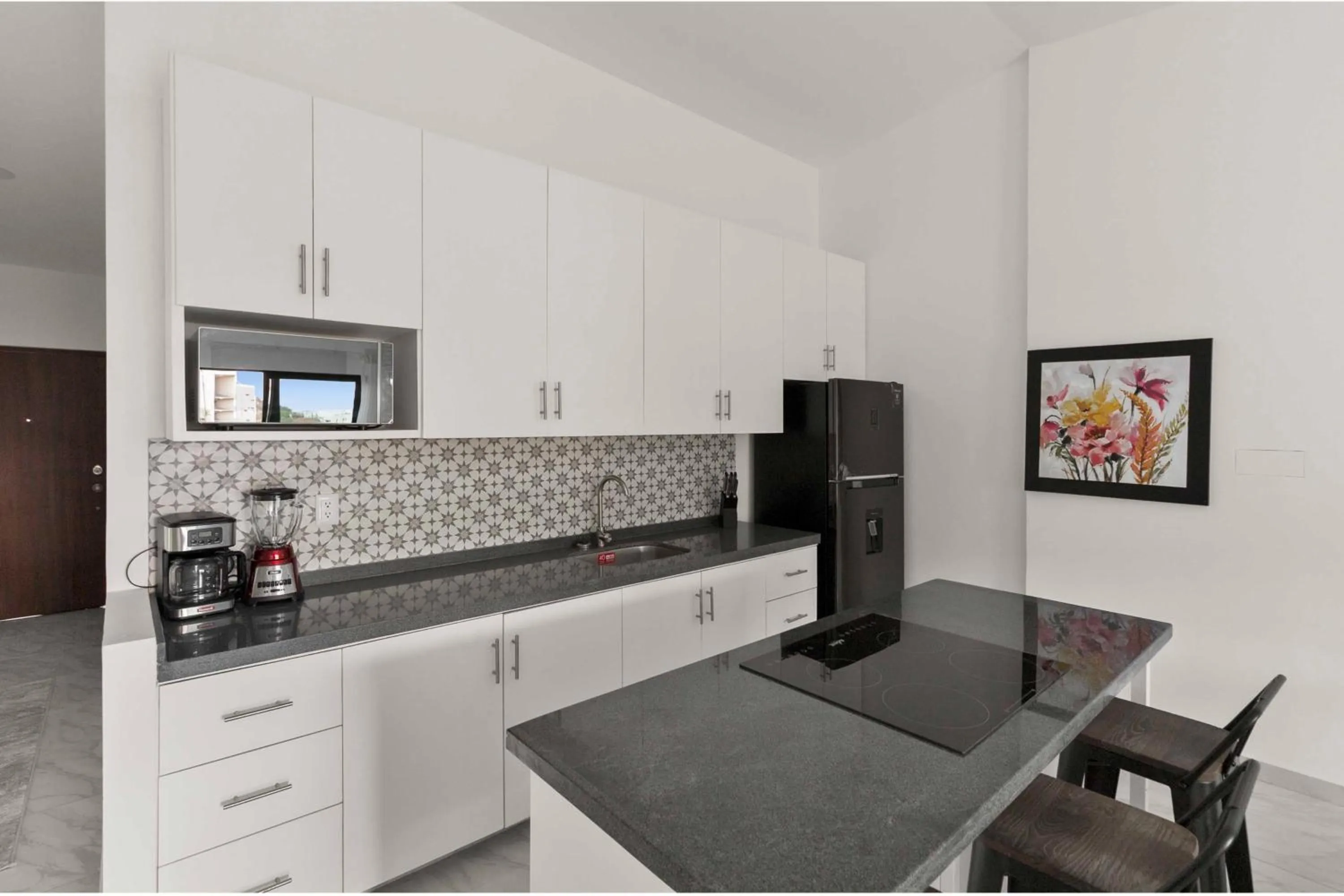Kitchen or kitchenette in Collection O Morgan City Center, Los Cabos