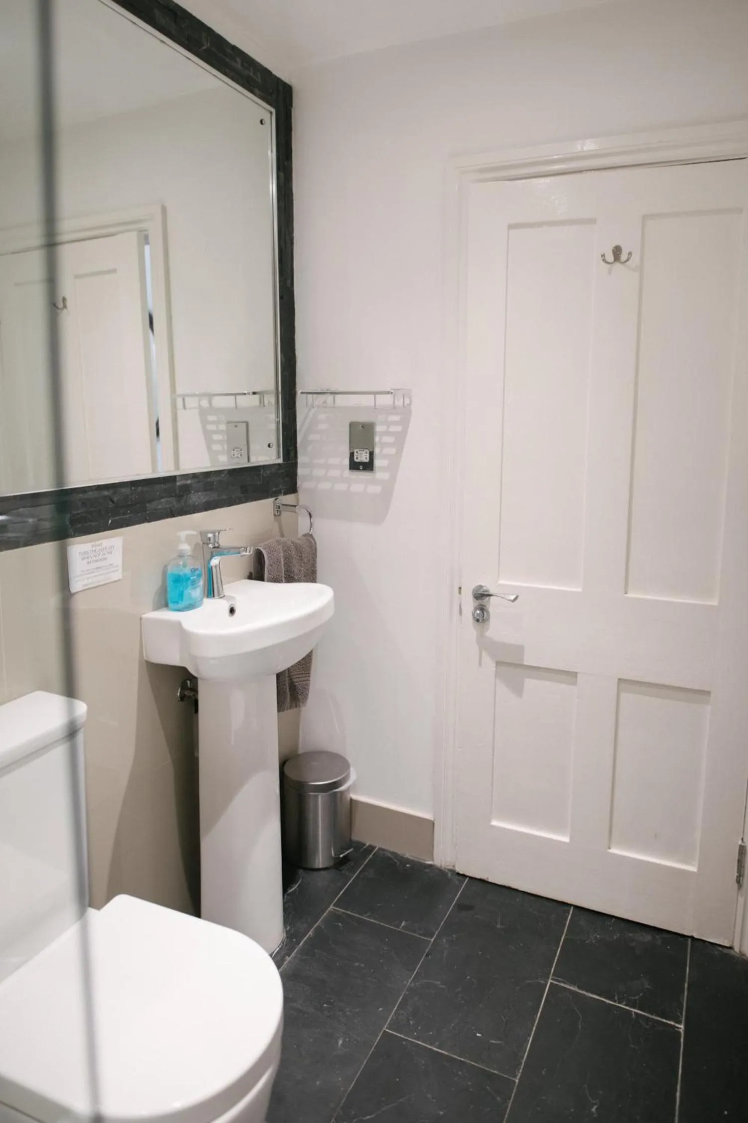 Toilet in EBS London Stay