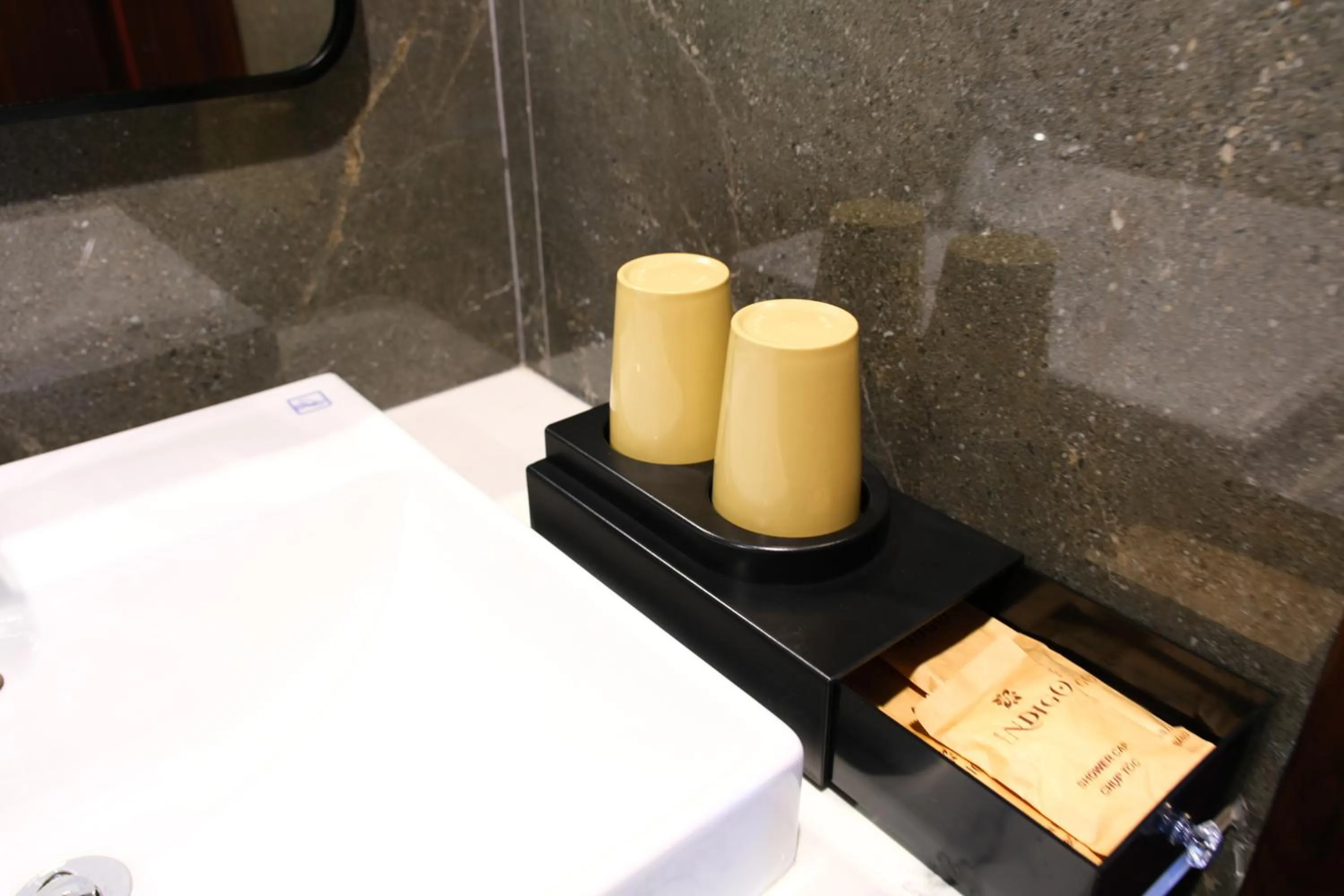 Indigen Riverside Hotel Cao Bang