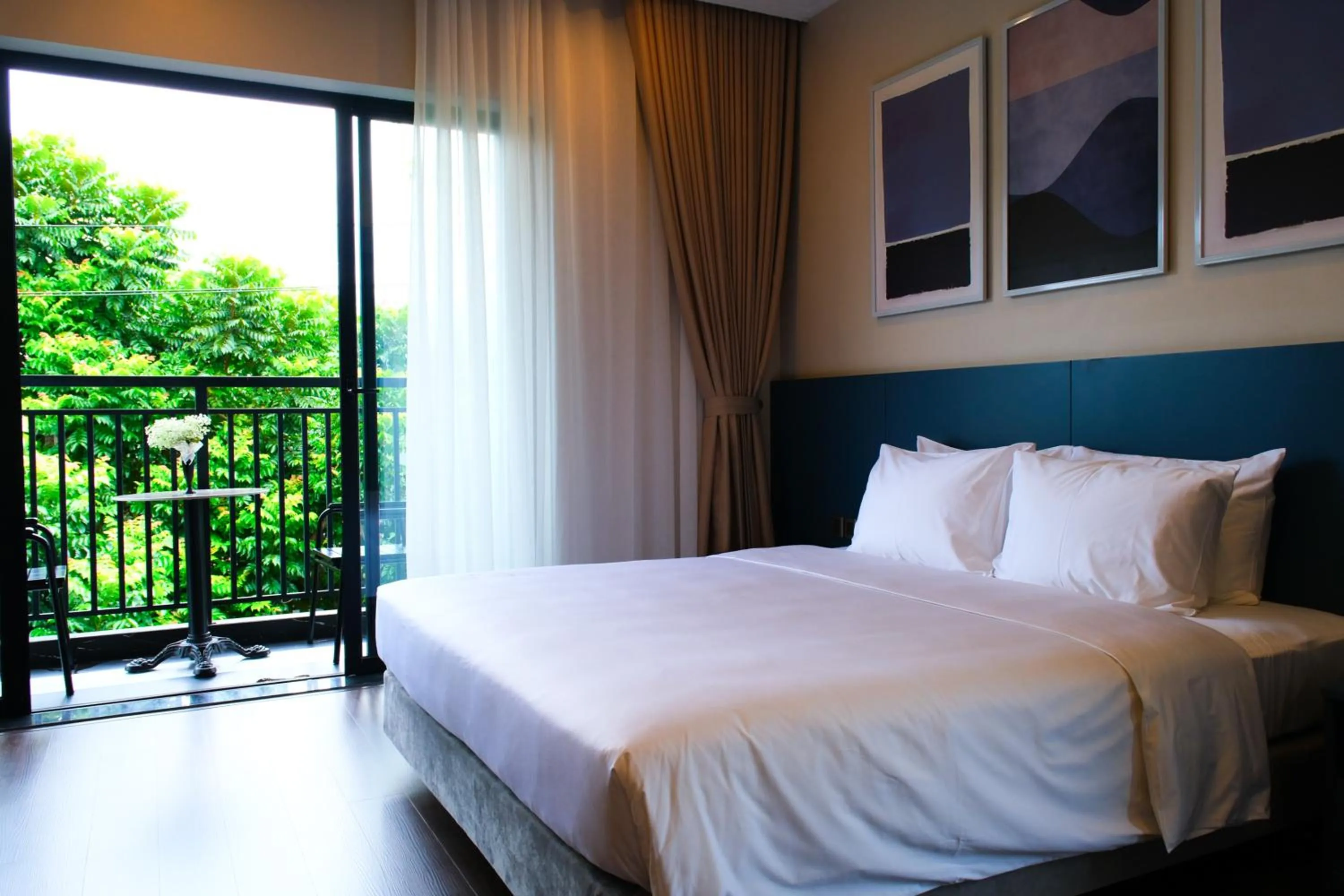 Bed in Indigen Riverside Hotel Cao Bang