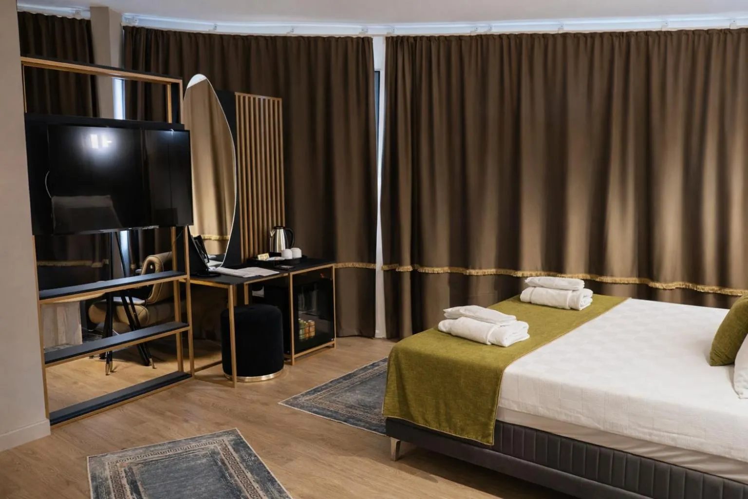 Bed in Bonnie City Hotel