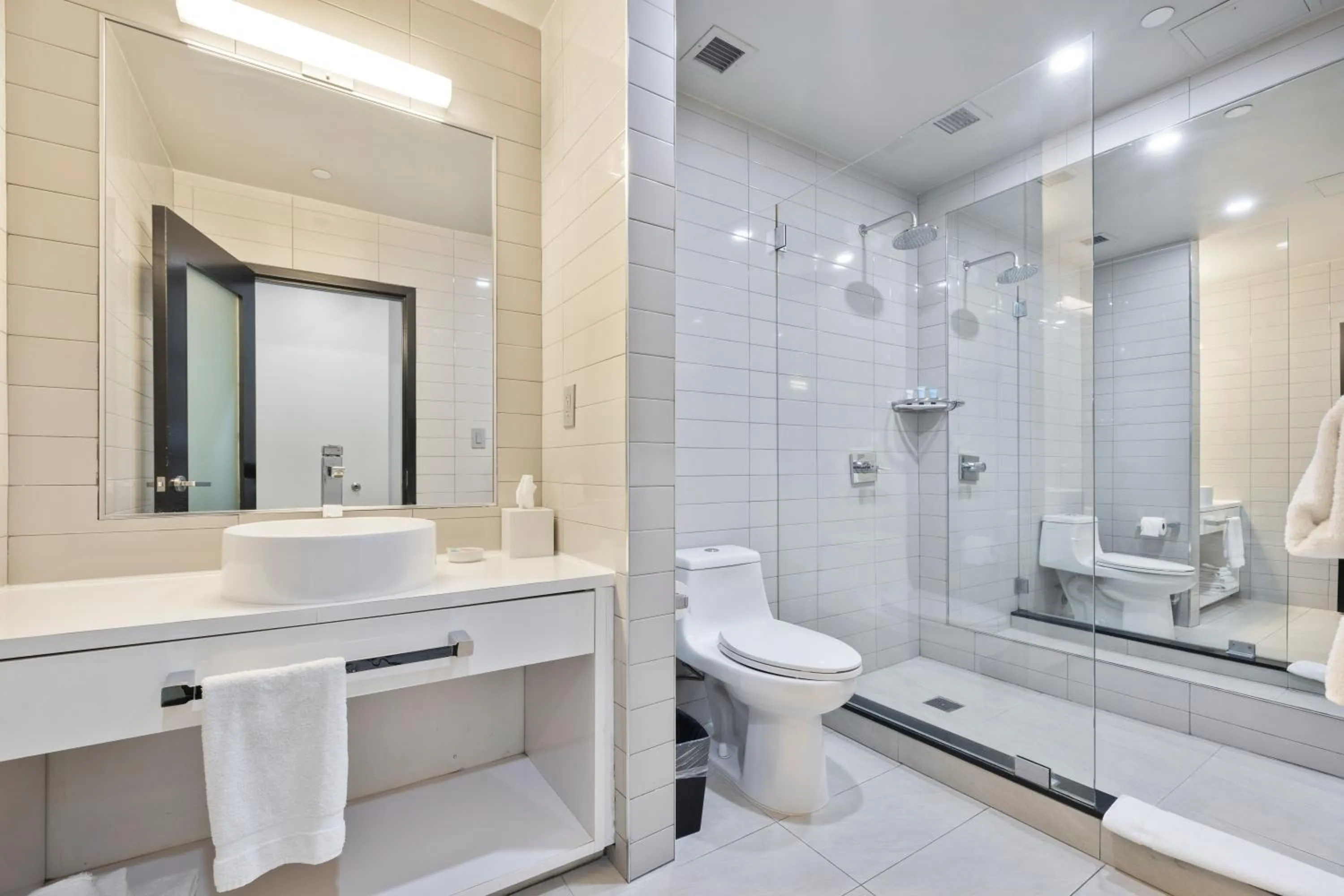 Shower in Hudson Yards Hotel