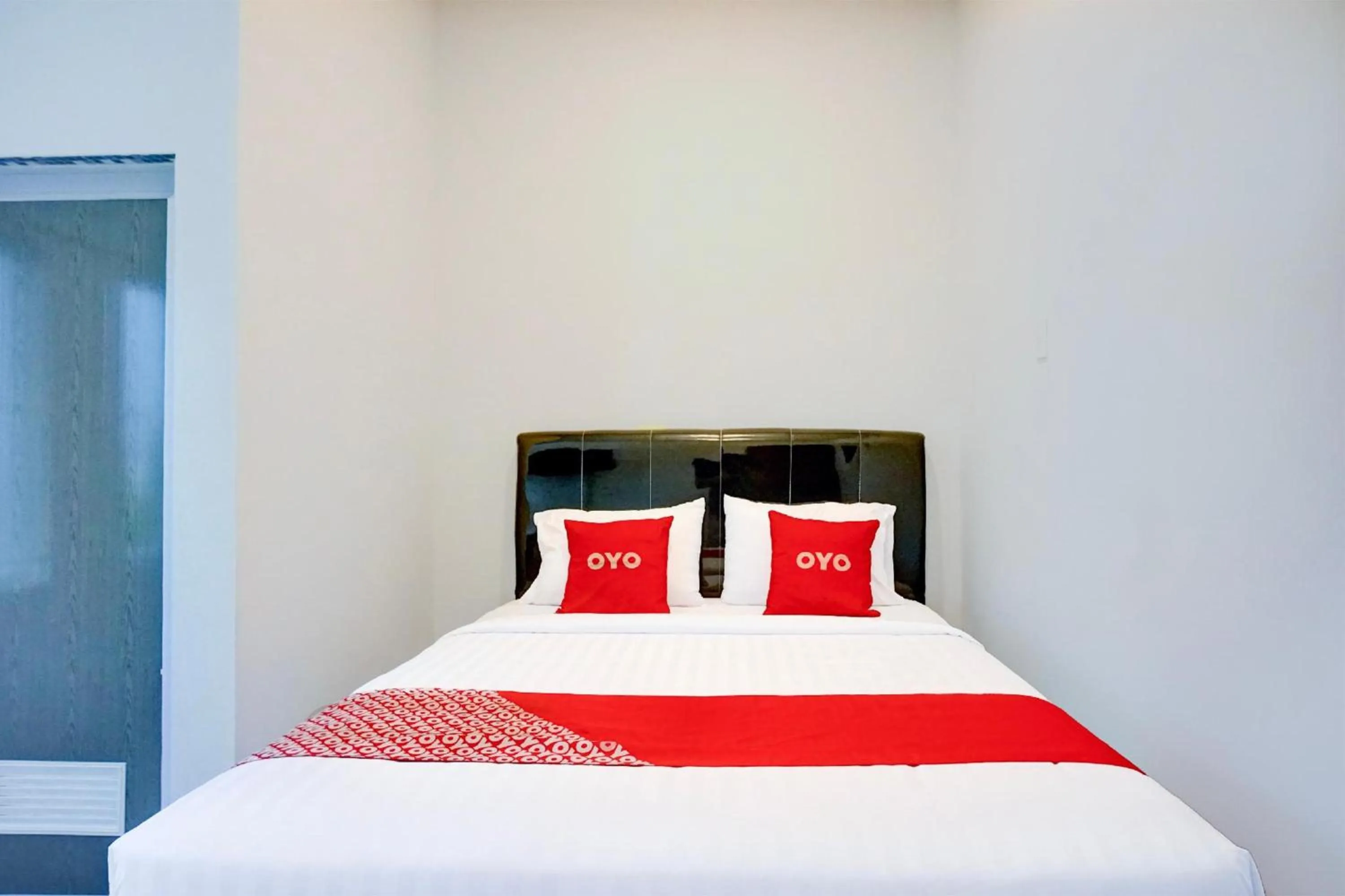 View (from property/room), Bed in Collection O Almasarra Residence Near Ring Road Medan