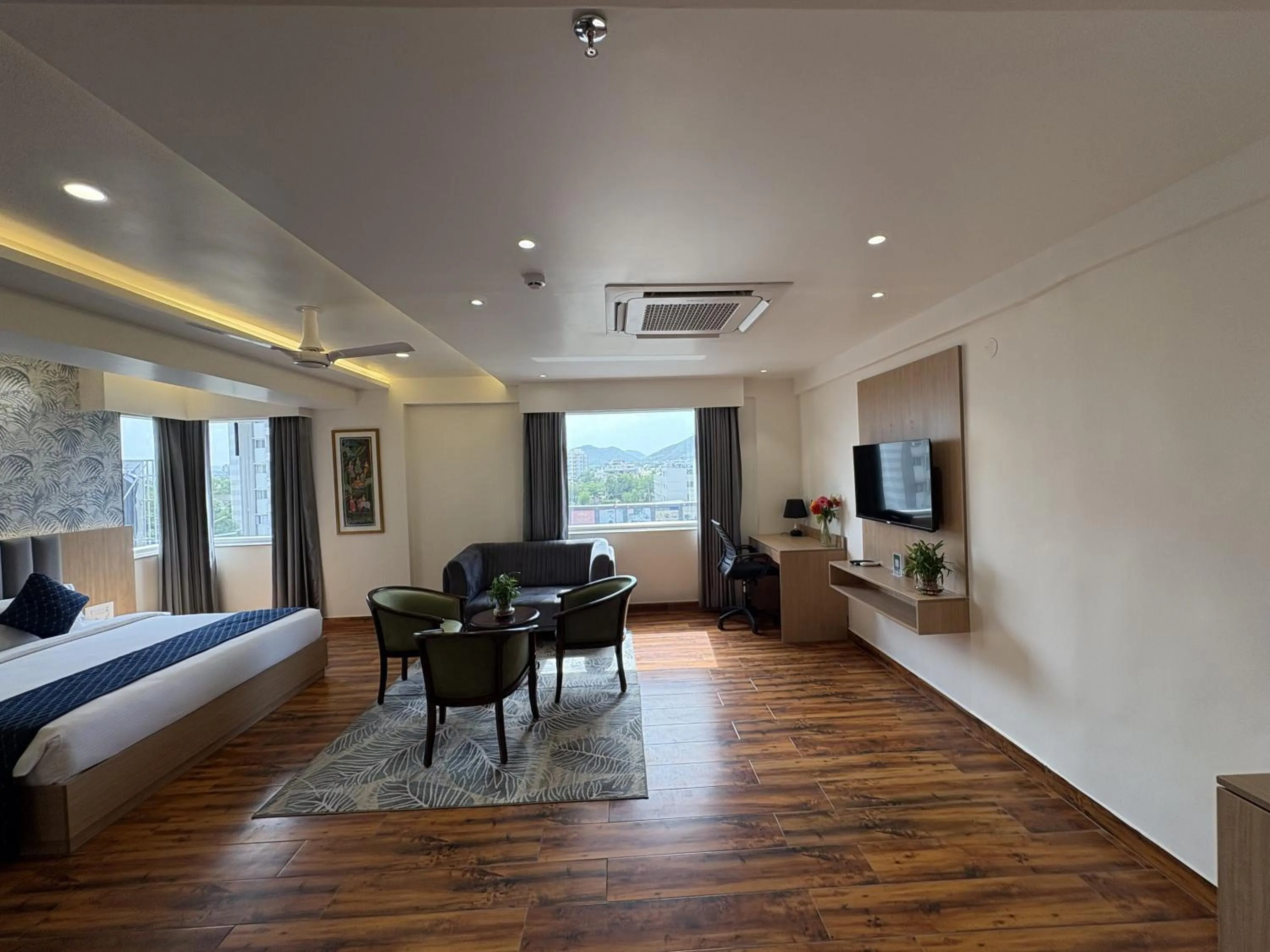 Seating area, Bed in Sinclairs Udaipur