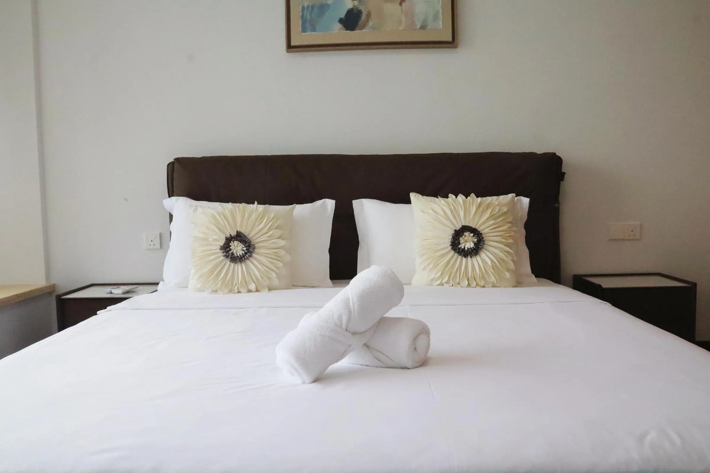 Bed in R&F Princess Cove Superior Homestay Nearby CIQ By Han Lin Sojourn