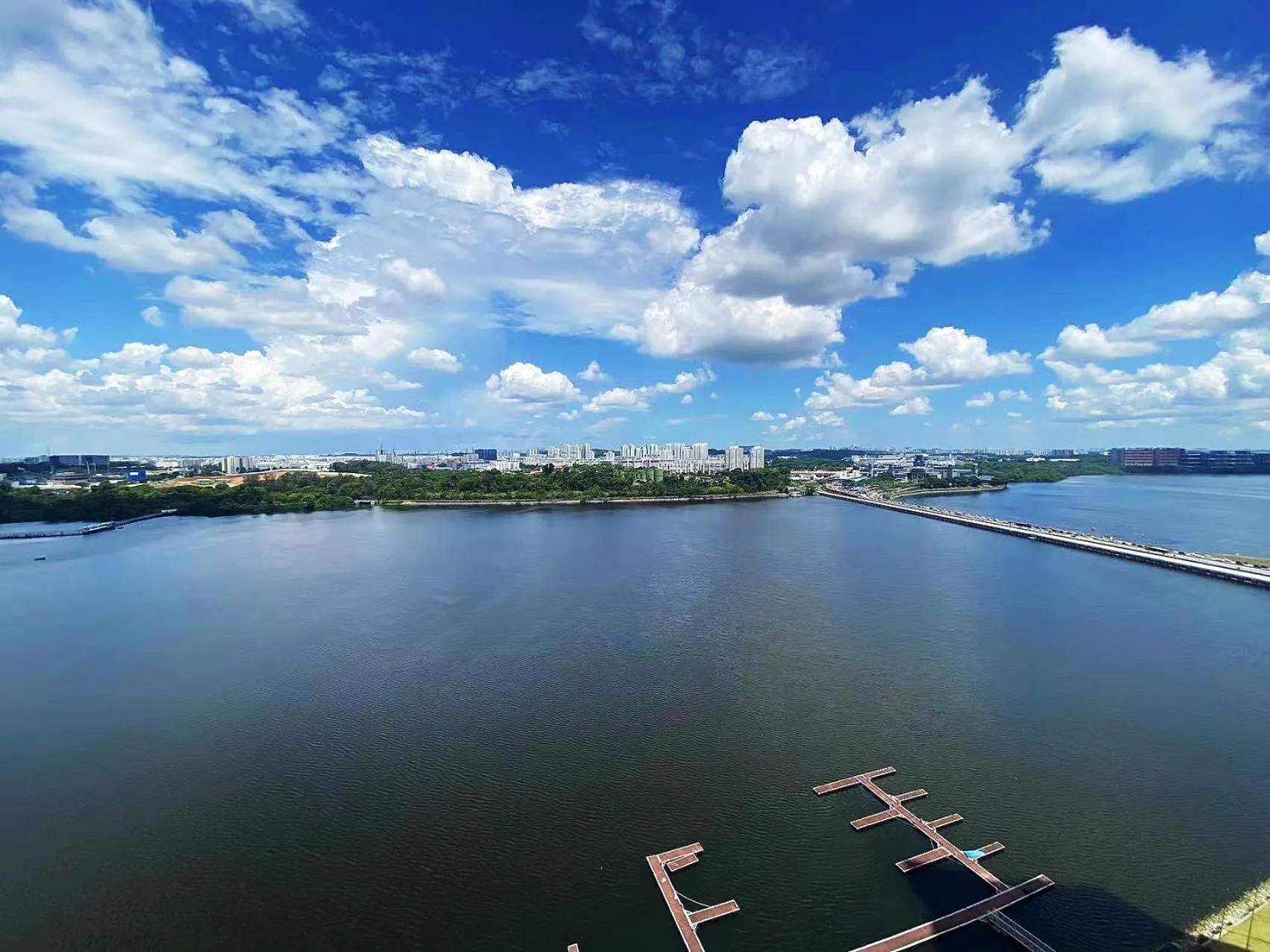 Day in R&F Princess Cove Superior Homestay Nearby CIQ By Han Lin Sojourn