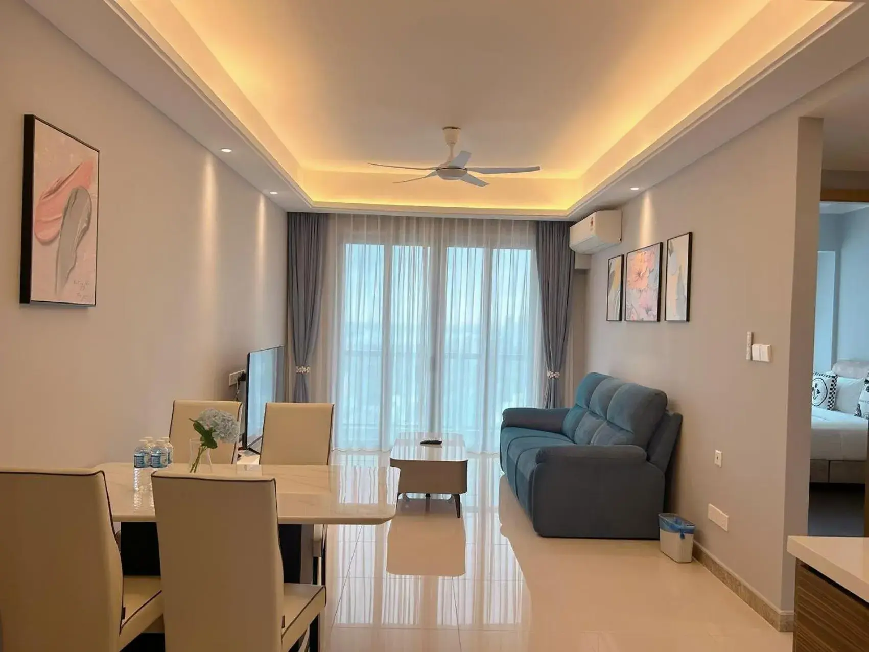 Three-Bedroom Apartment in R&F Princess Cove Superior Homestay Nearby CIQ By Han Lin Sojourn Three-Bedroom Apartment in R&F Princess Cove Superior Homestay Nearby CIQ By Han Lin Sojourn