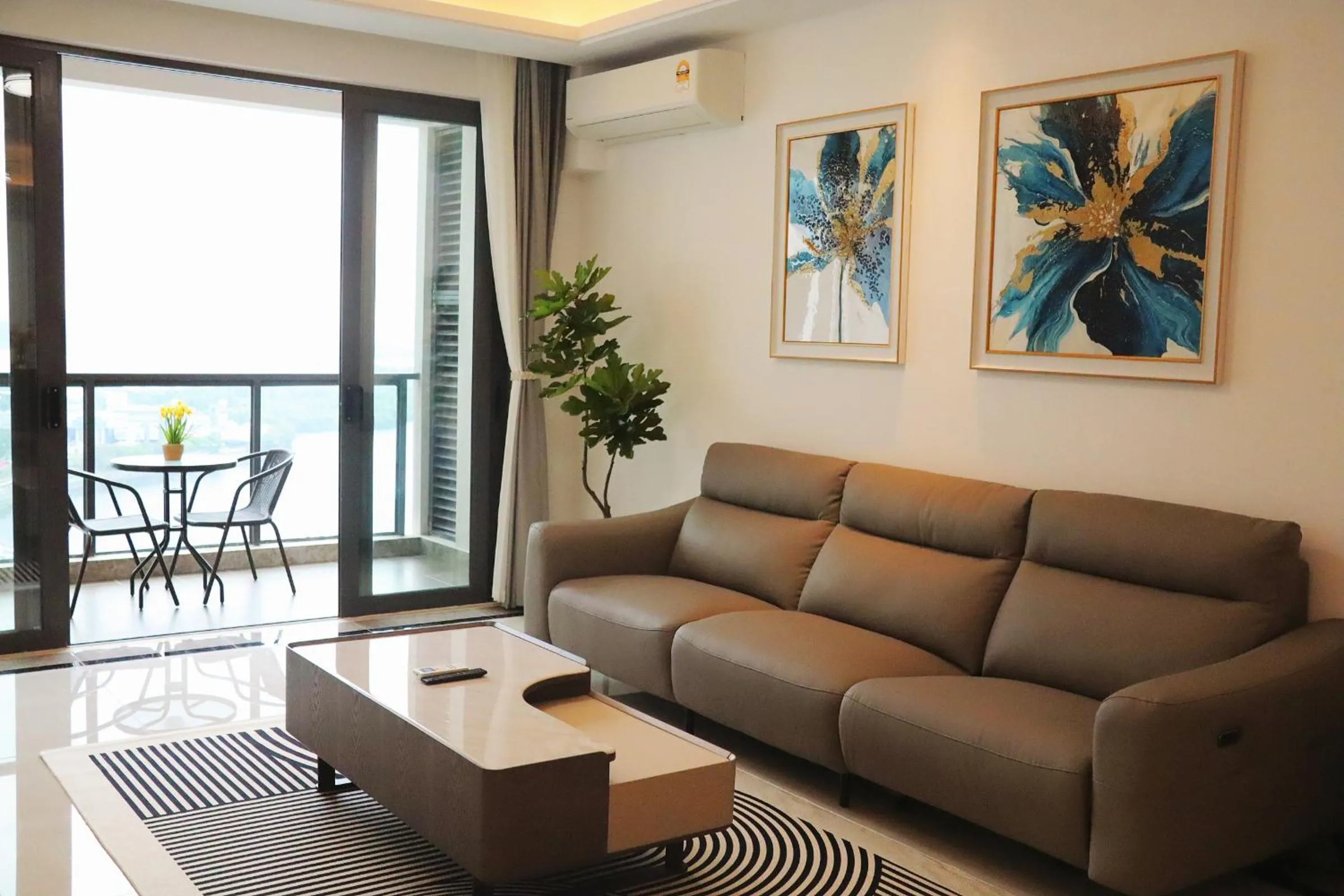 R&F Princess Cove Superior Homestay Nearby CIQ By Han Lin Sojourn