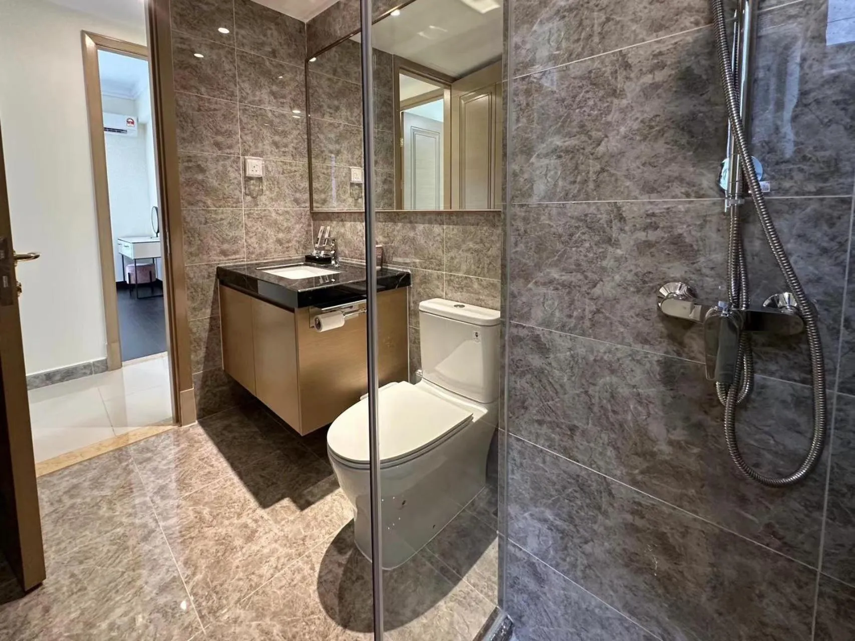 R&F Princess Cove Superior Homestay Nearby CIQ By Han Lin Sojourn