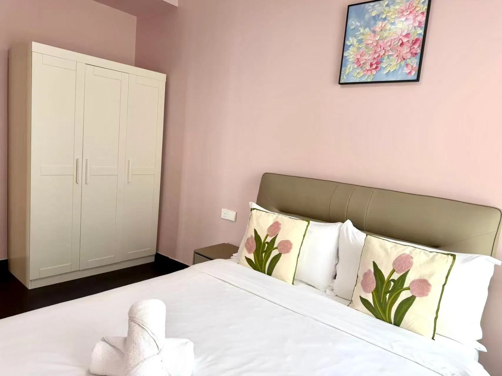 Bed in R&F Princess Cove Superior Homestay Nearby CIQ By Han Lin Sojourn