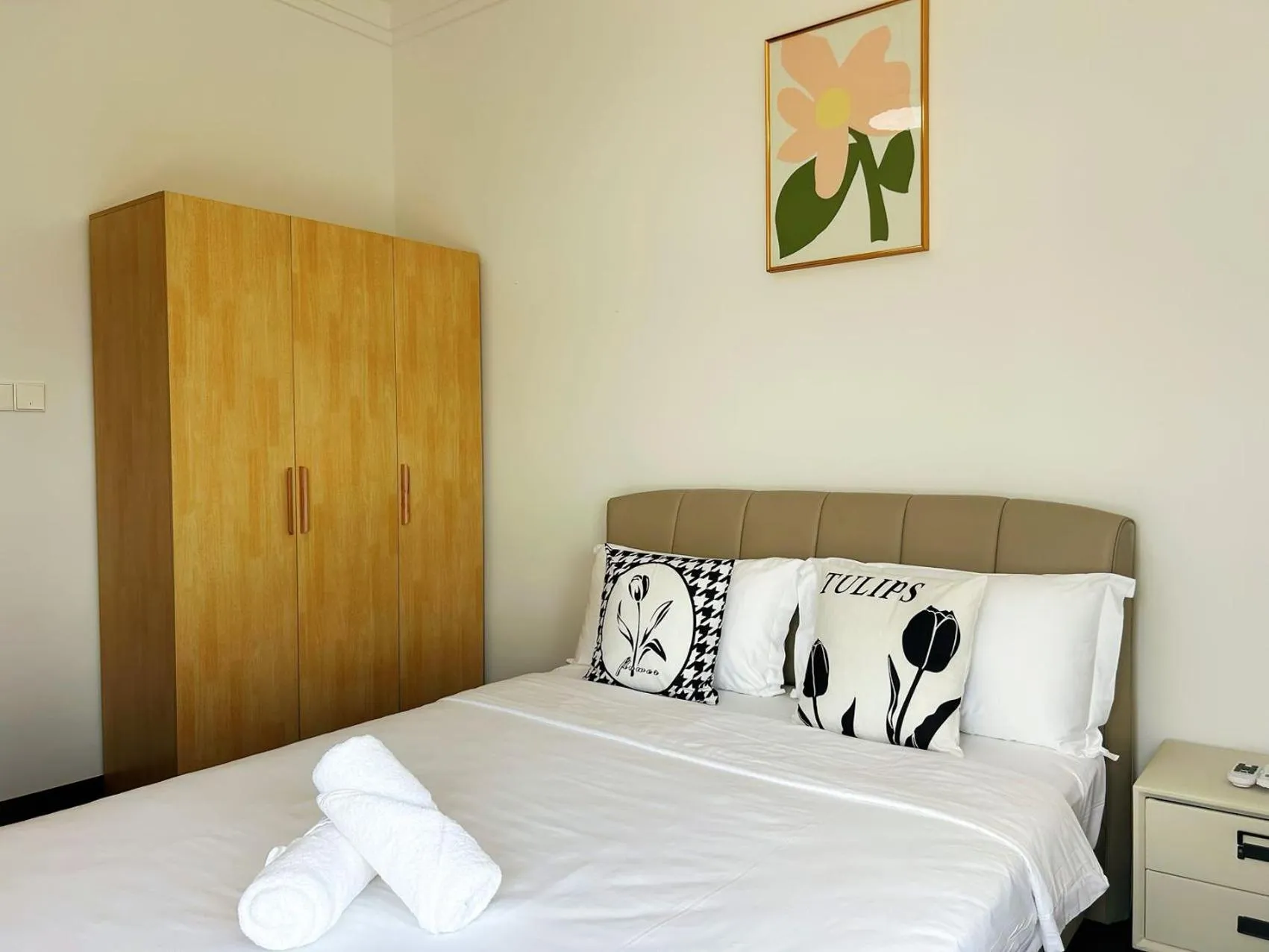 Bed in R&F Princess Cove Superior Homestay Nearby CIQ By Han Lin Sojourn