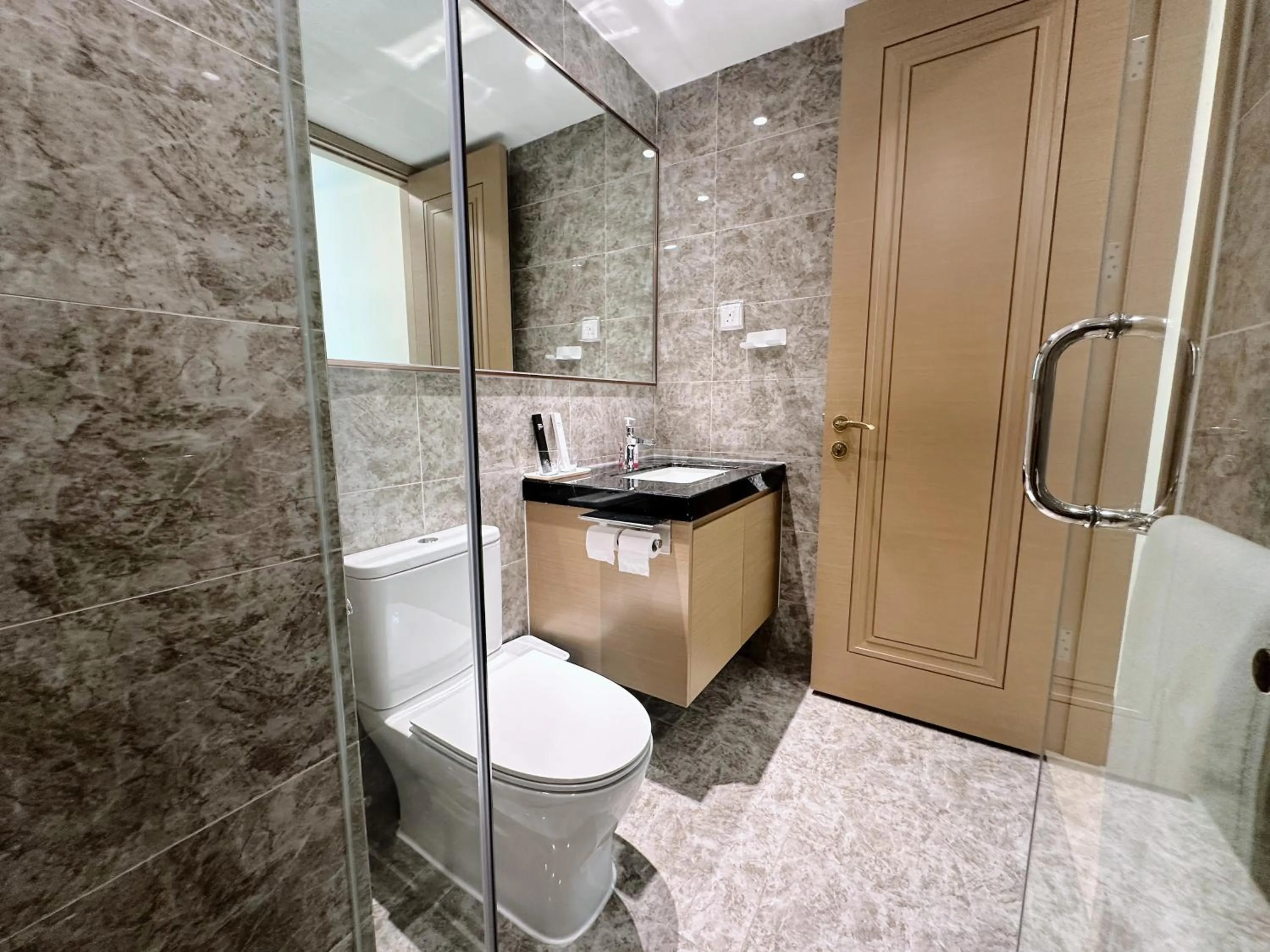 Bathroom in R&F Princess Cove Superior Homestay Nearby CIQ By Han Lin Sojourn