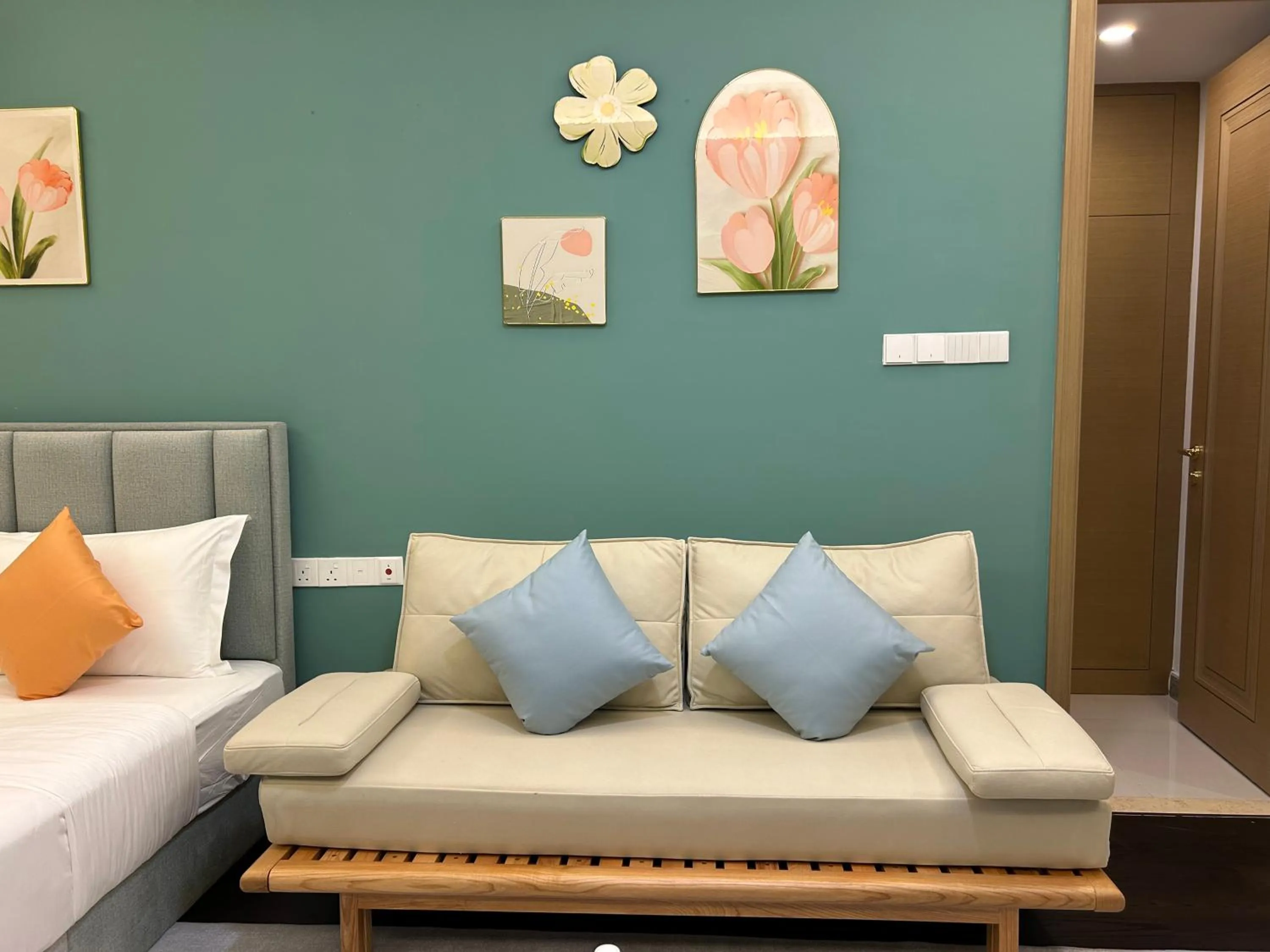 Bed in R&F Princess Cove Superior Homestay Nearby CIQ By Han Lin Sojourn