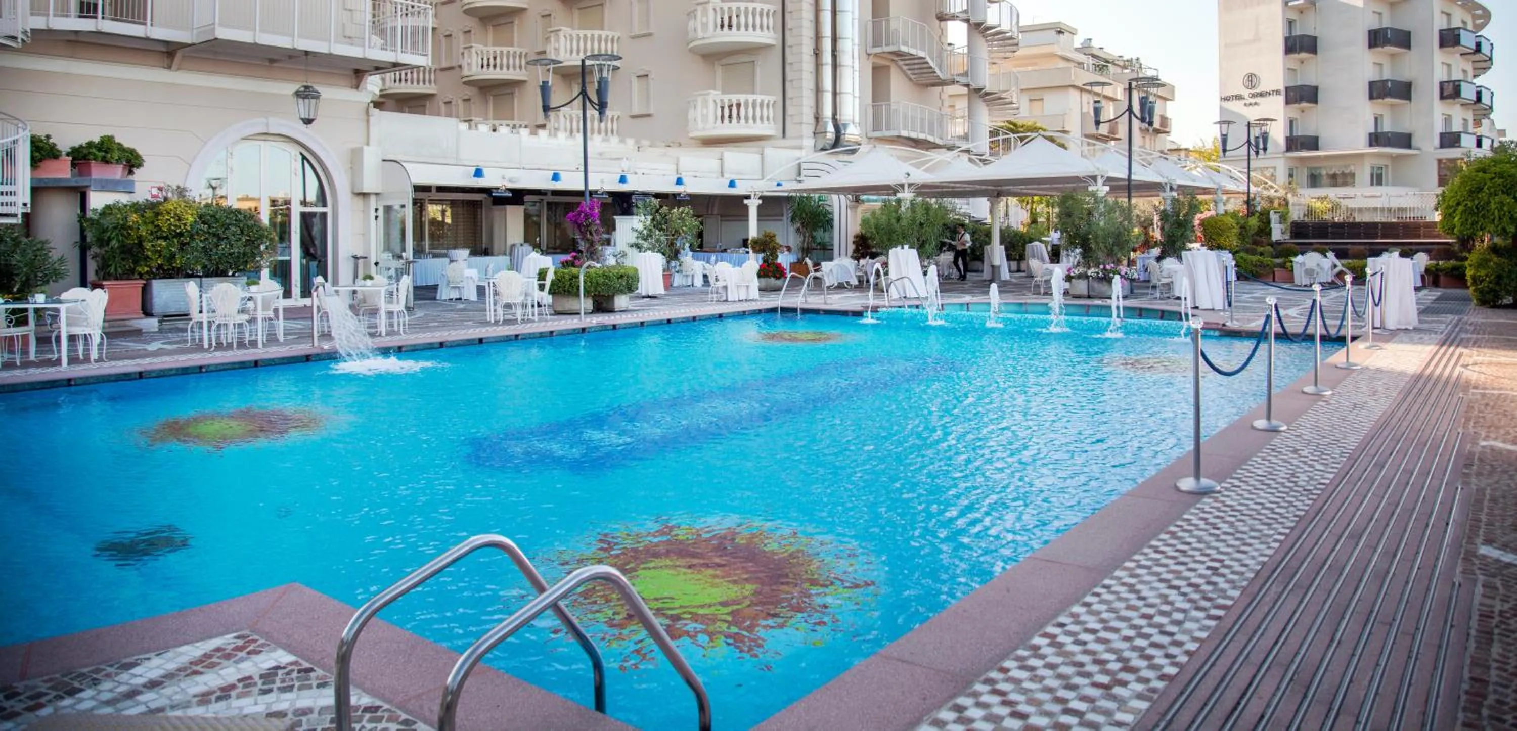 Swimming pool in Palace Hotel