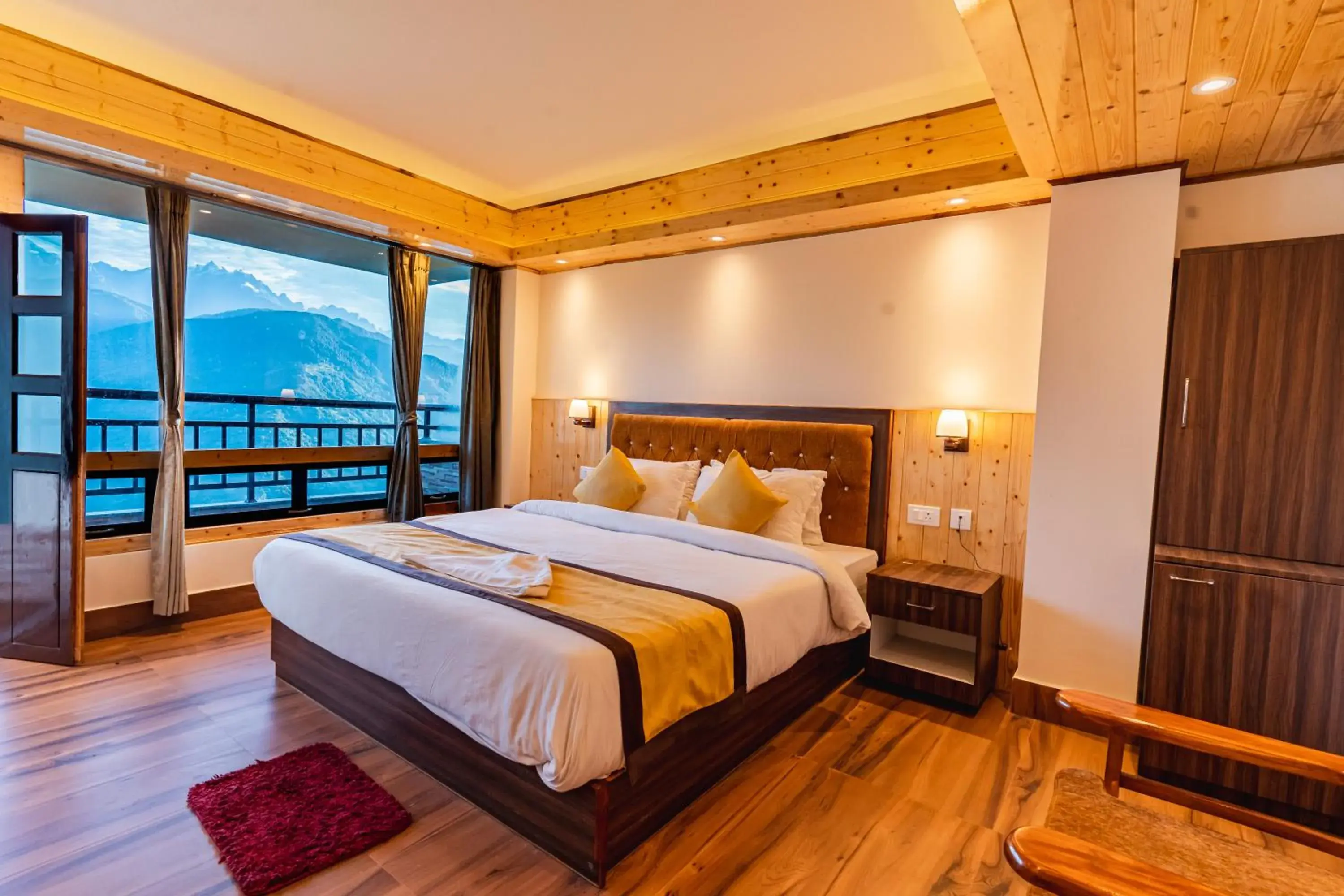 The Golden Retreat Hotel in Pelling The Golden Retreat Hotel in Pelling