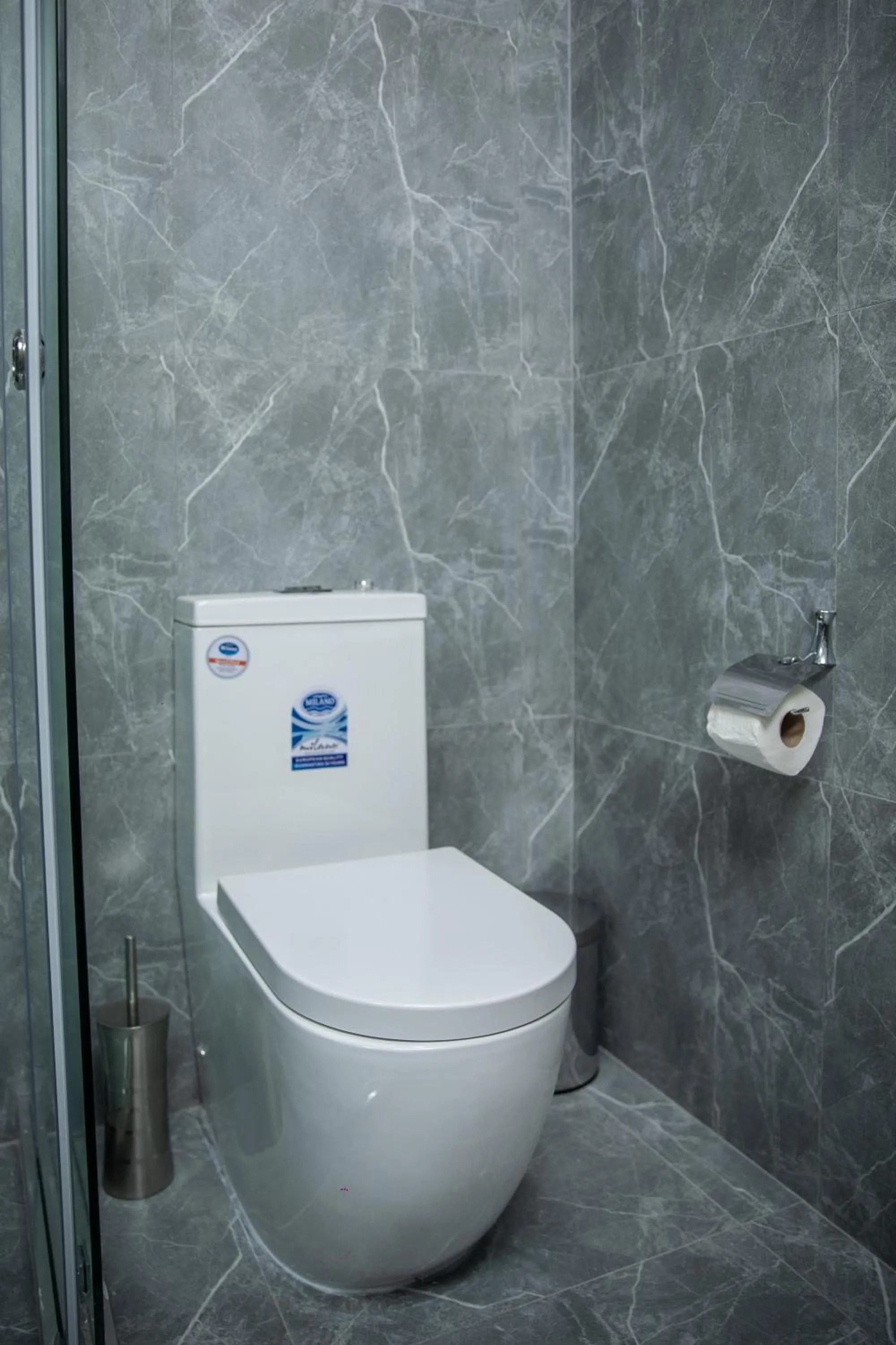 Toilet in Qadim Hotel