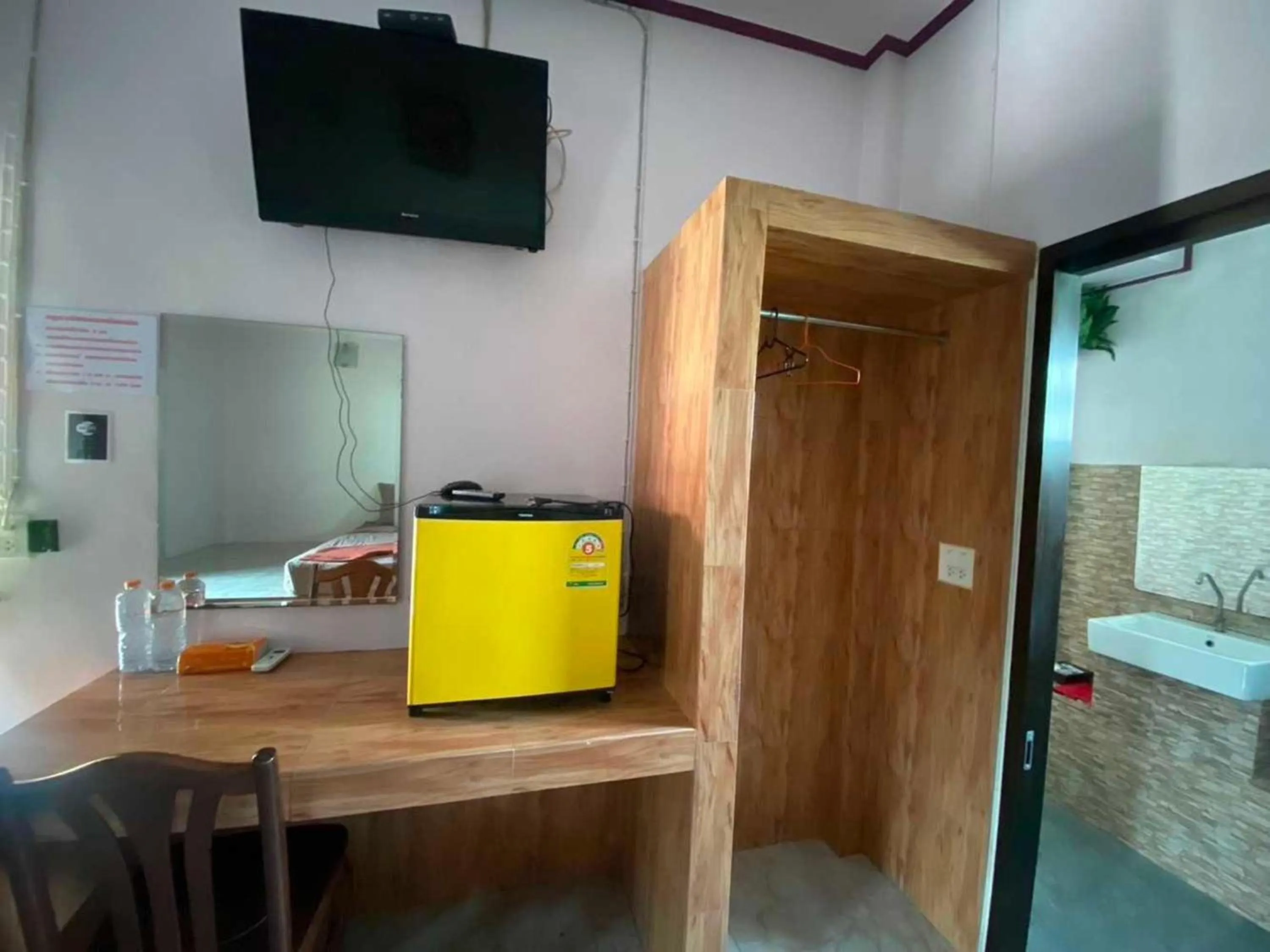 Bedroom in OYO 75524 SK Resort