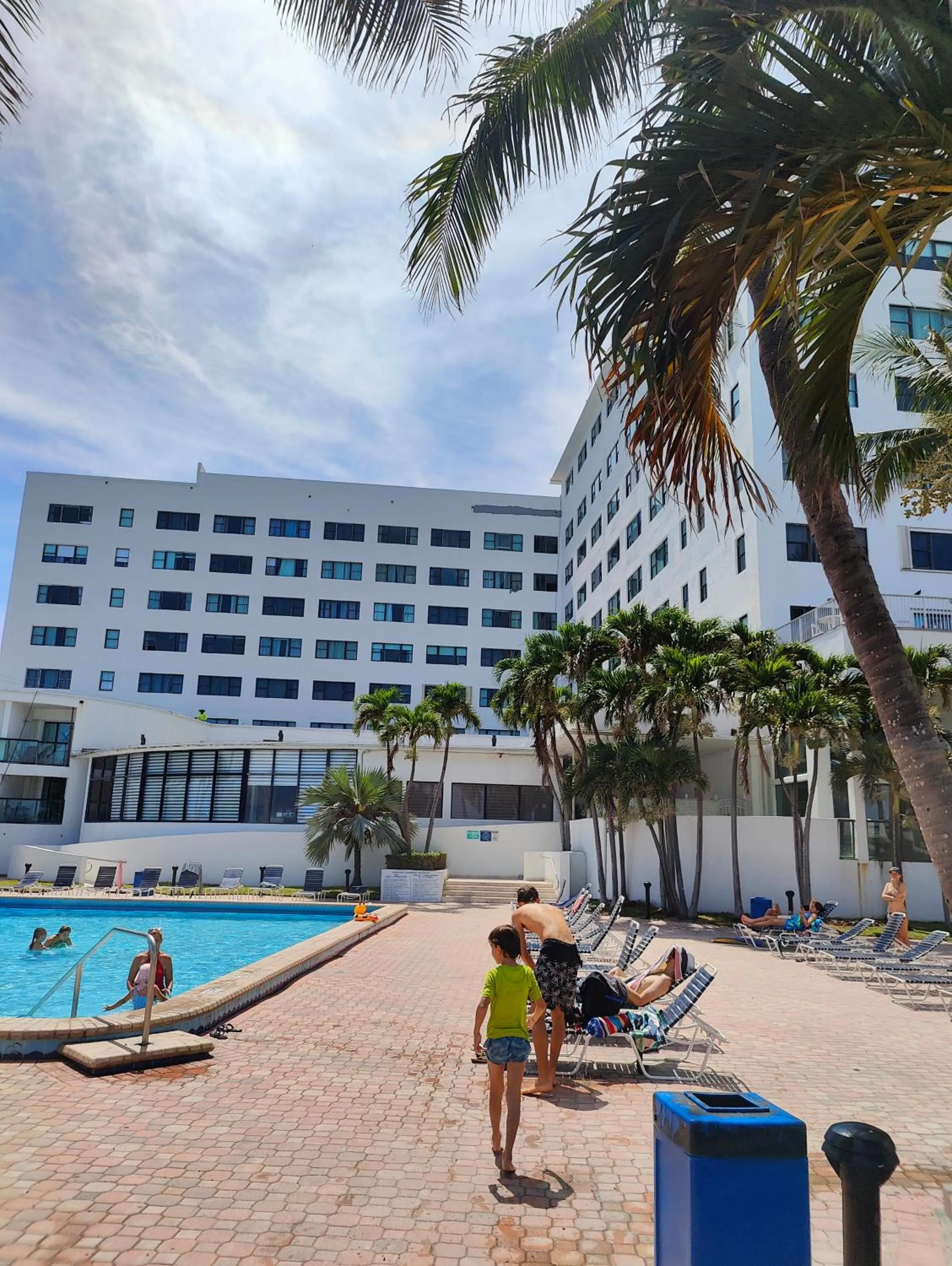 Property building in Oceanfront Studio Miami Beach