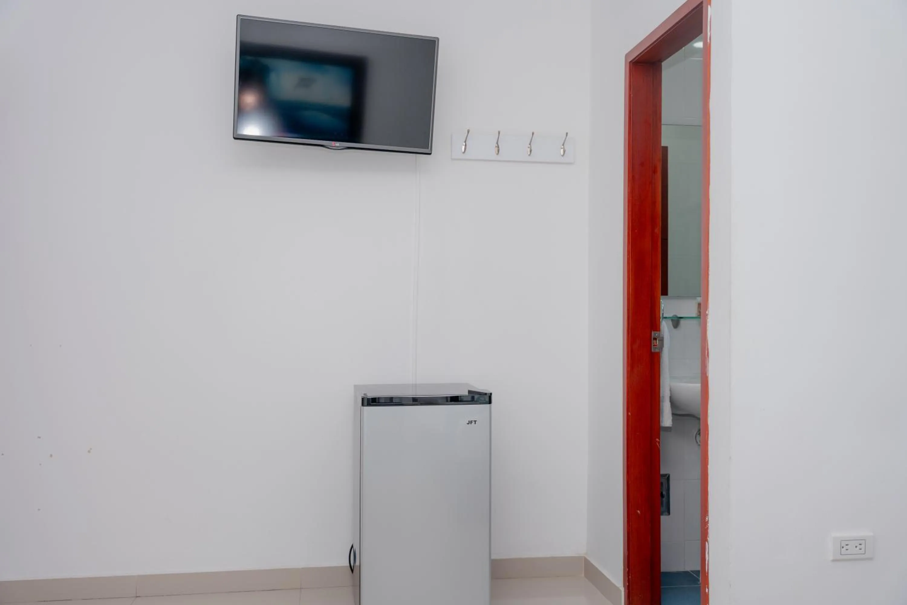 Photo of the whole room in Hotel Aguamarina