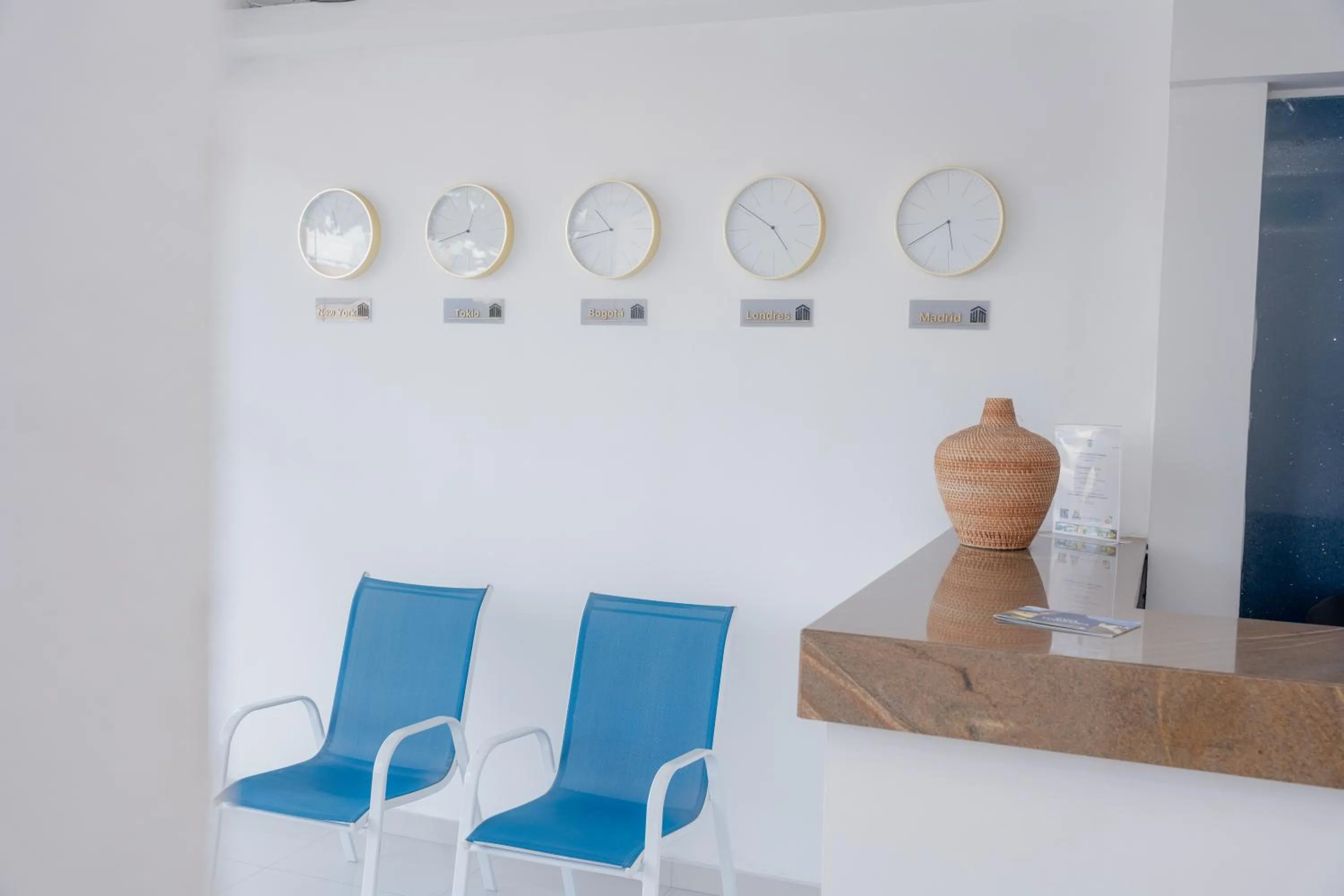 Living room in Hotel Aguamarina