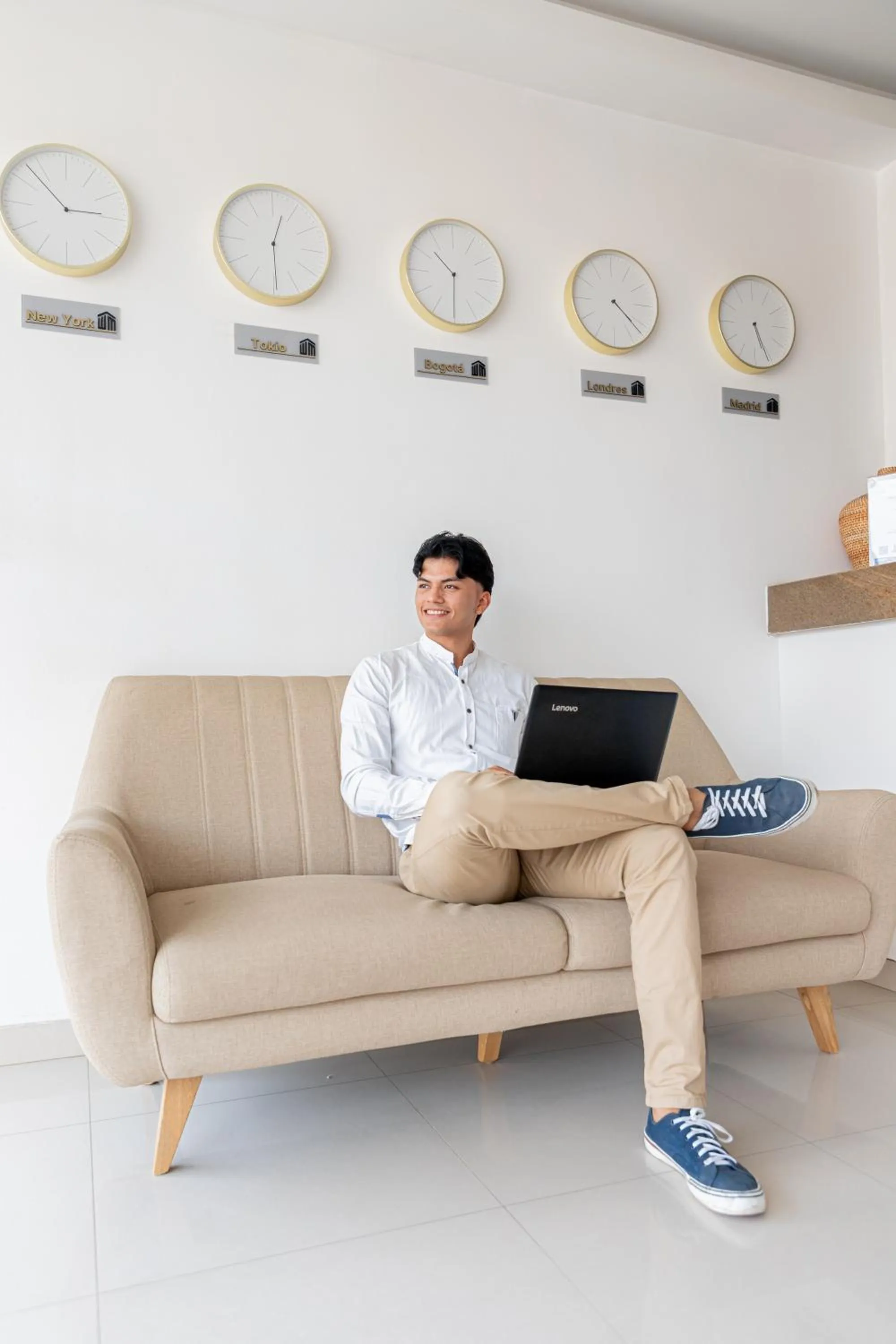 Seating area in Hotel Aguamarina