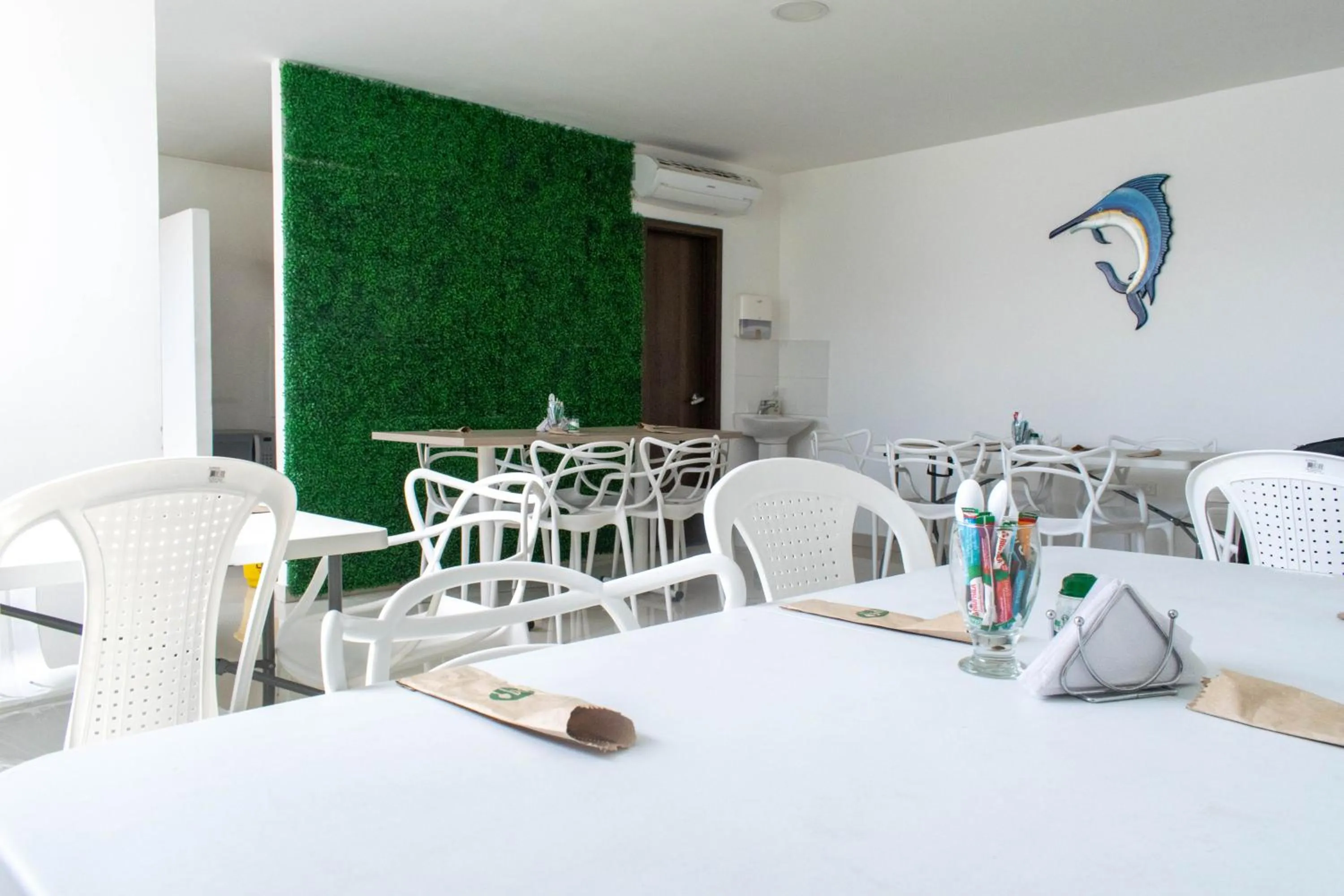 Dining area in Hotel Aguamarina