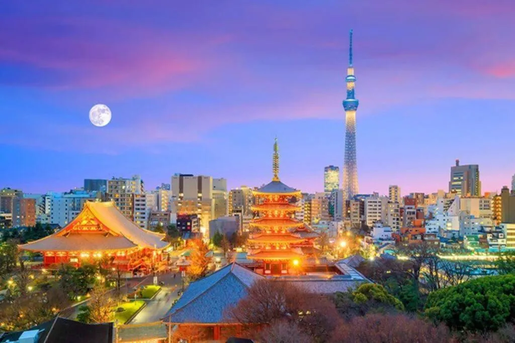 Nearby landmark in Rakuna Inn 遊 Kinshicho