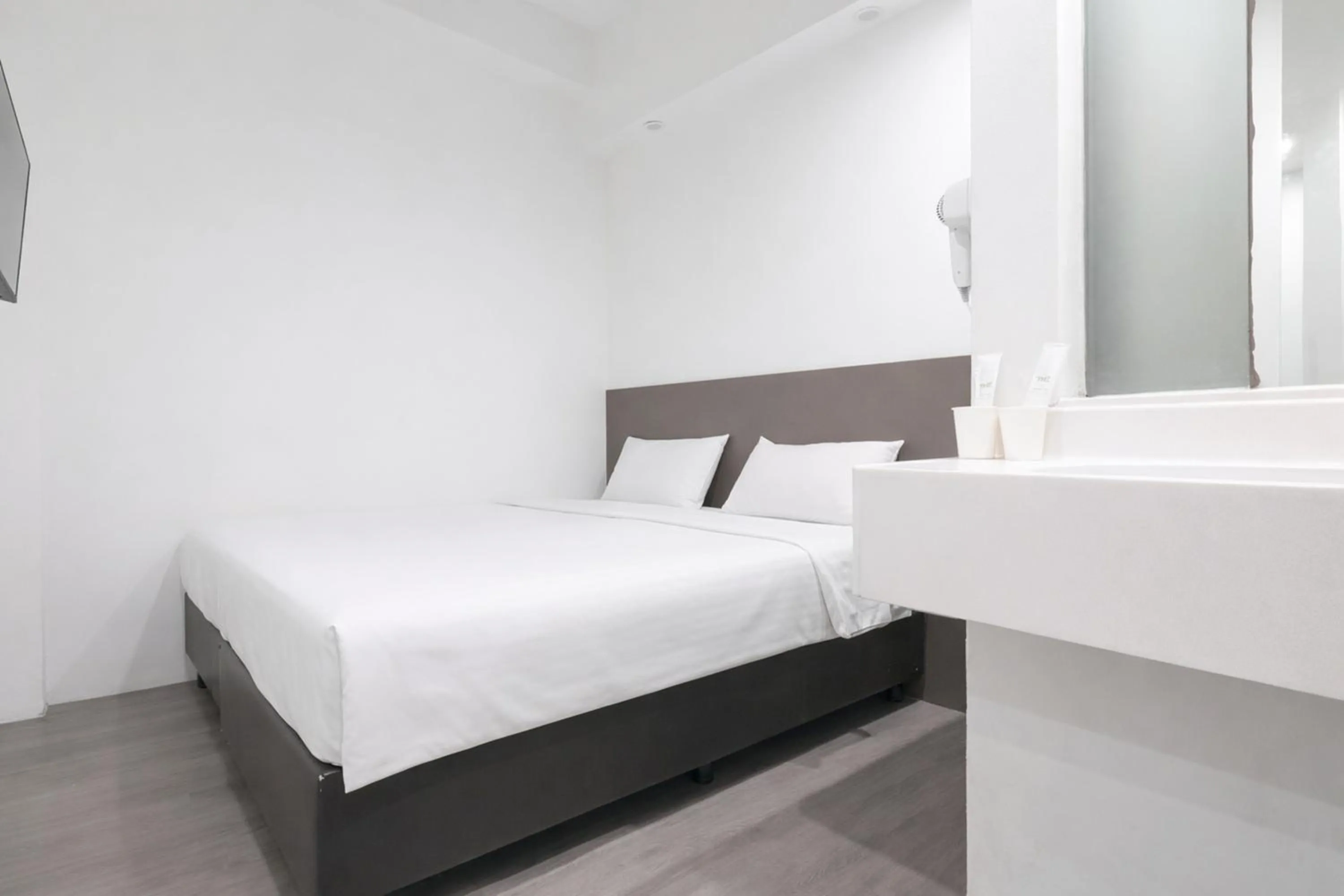 Bed in A Hotel Dickson