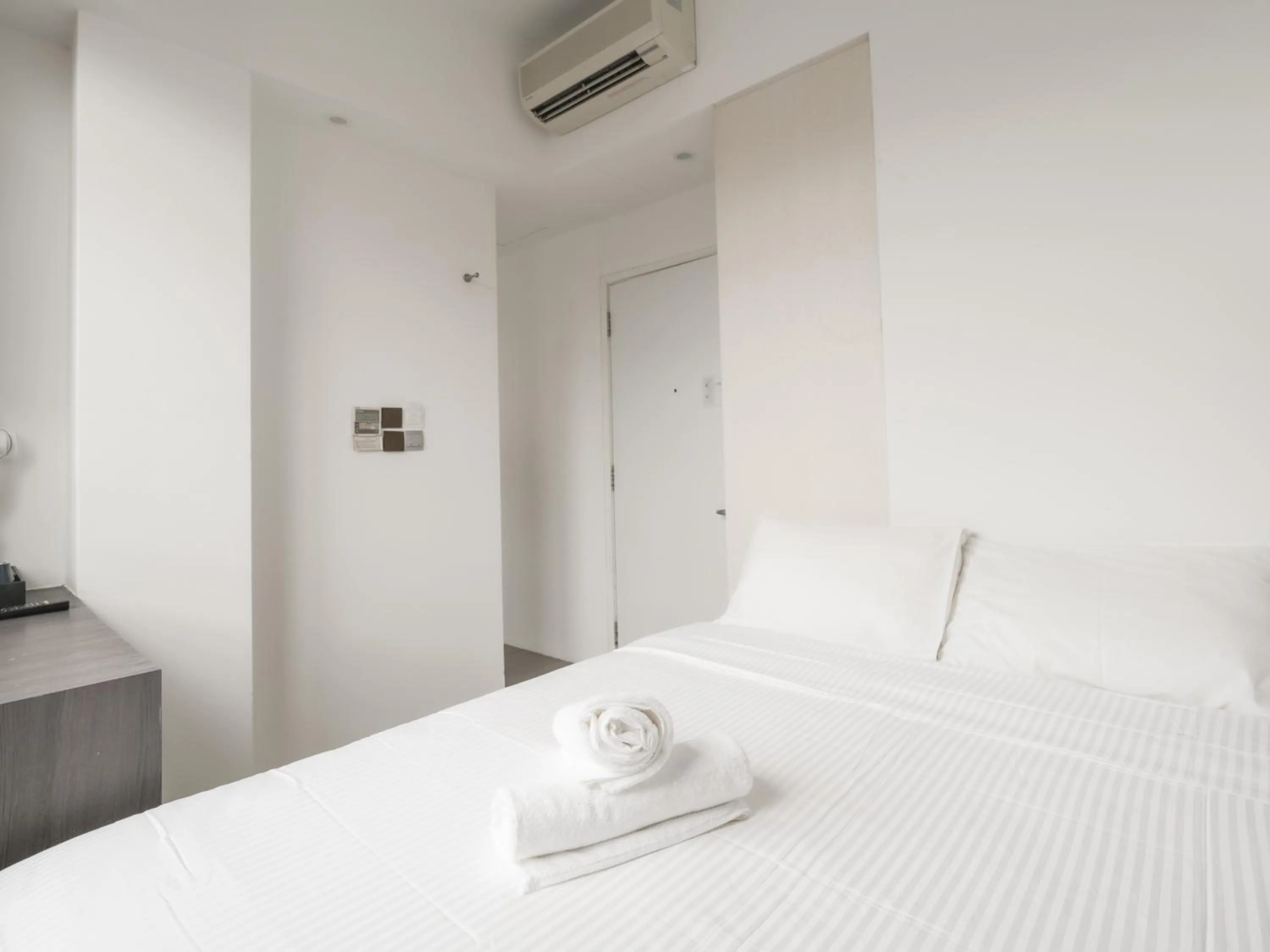 Bed in A Hotel Dickson