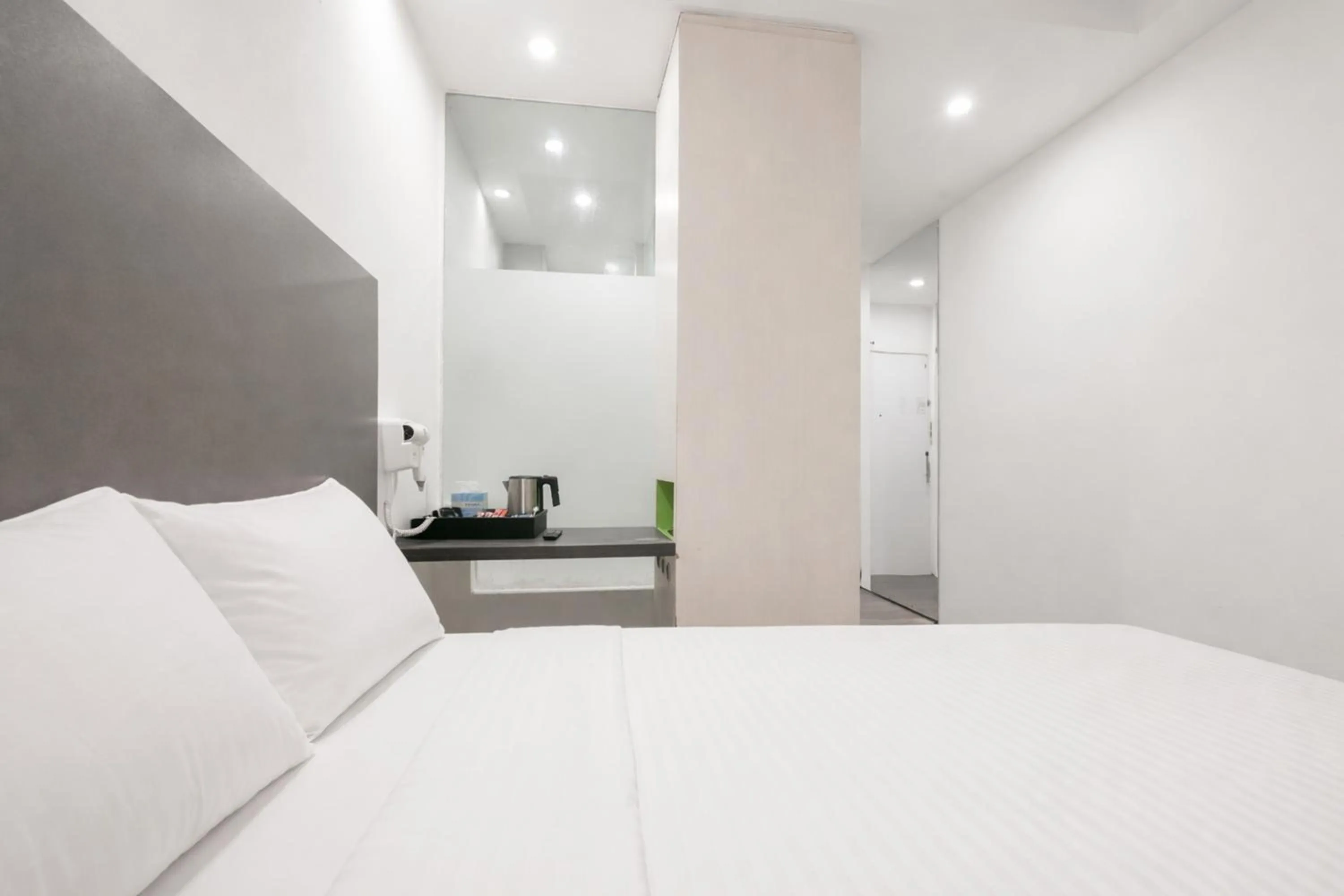 Bed in A Hotel Dickson